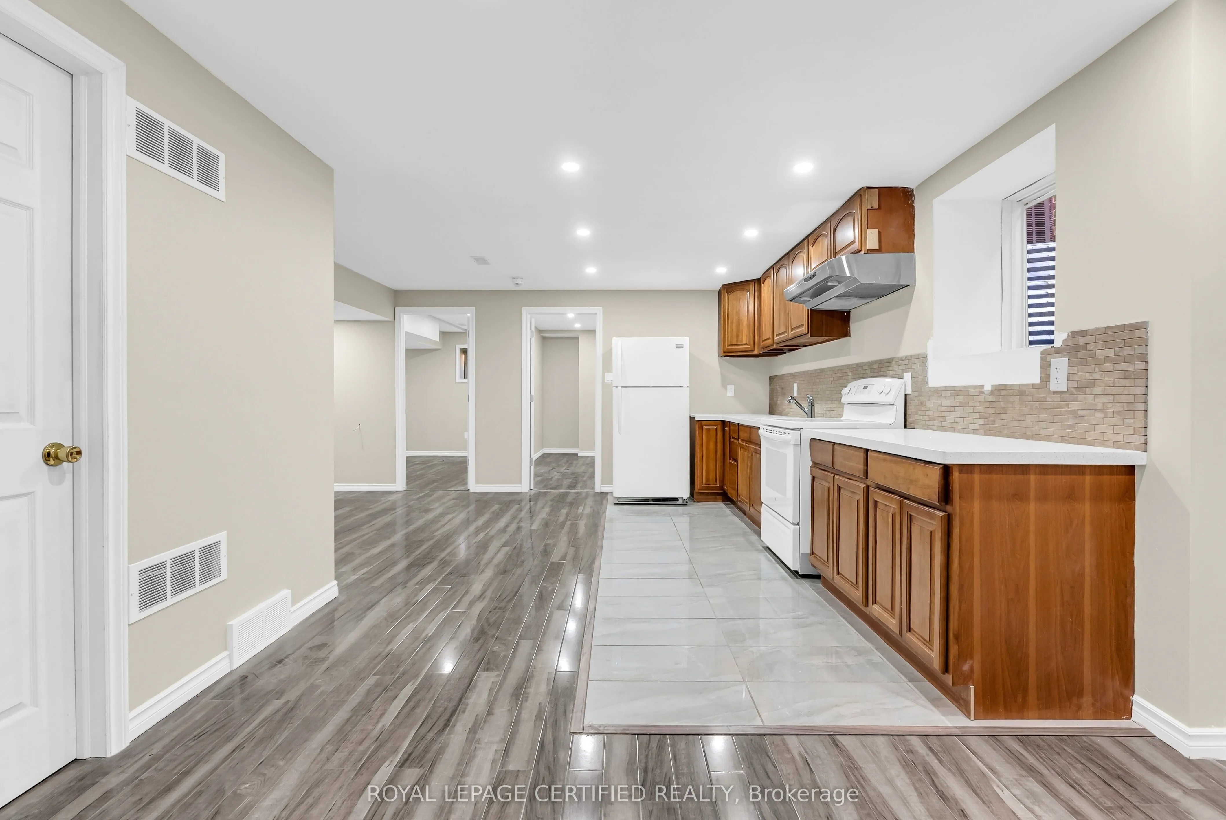 61 Dunley Crescent