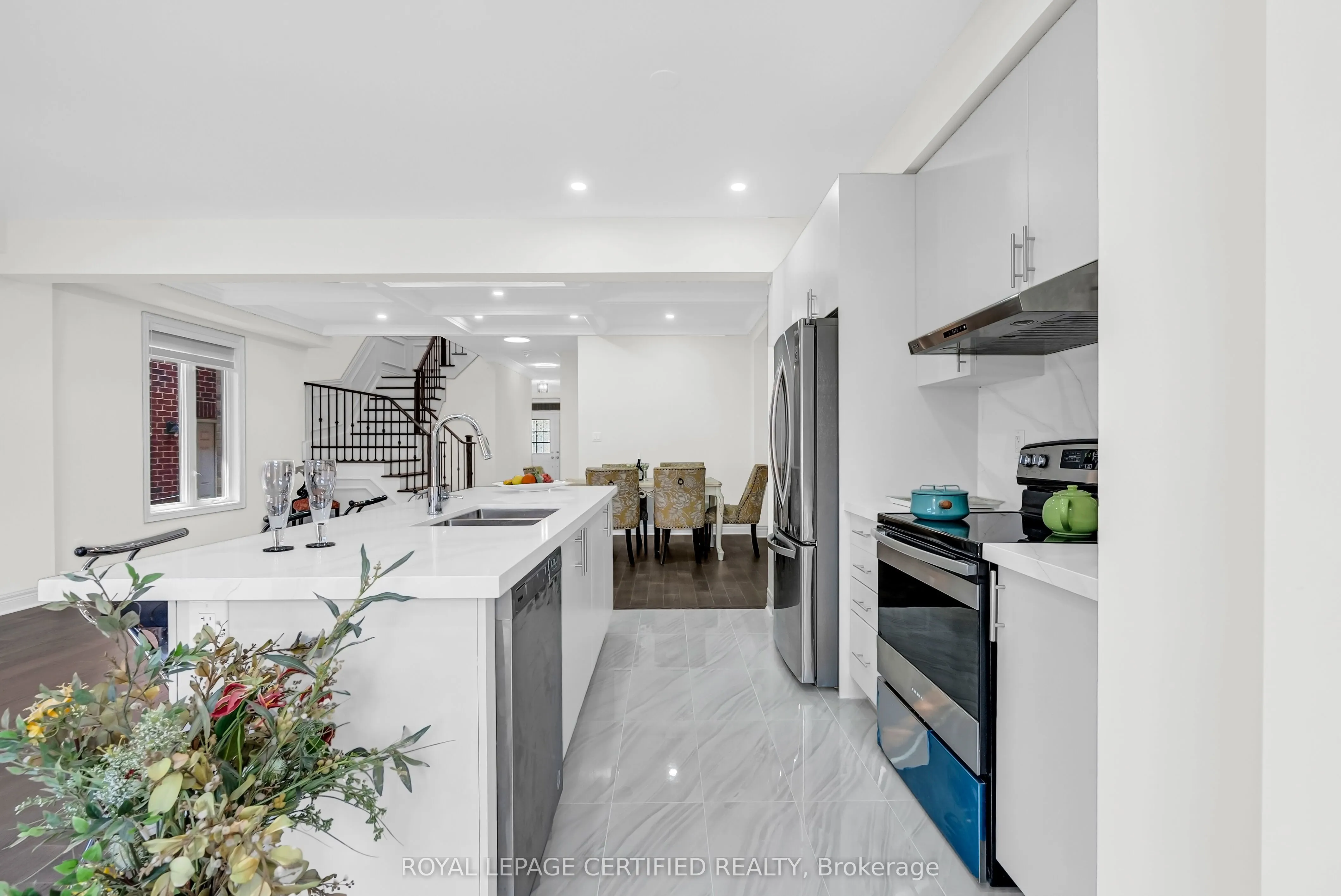 61 Dunley Crescent