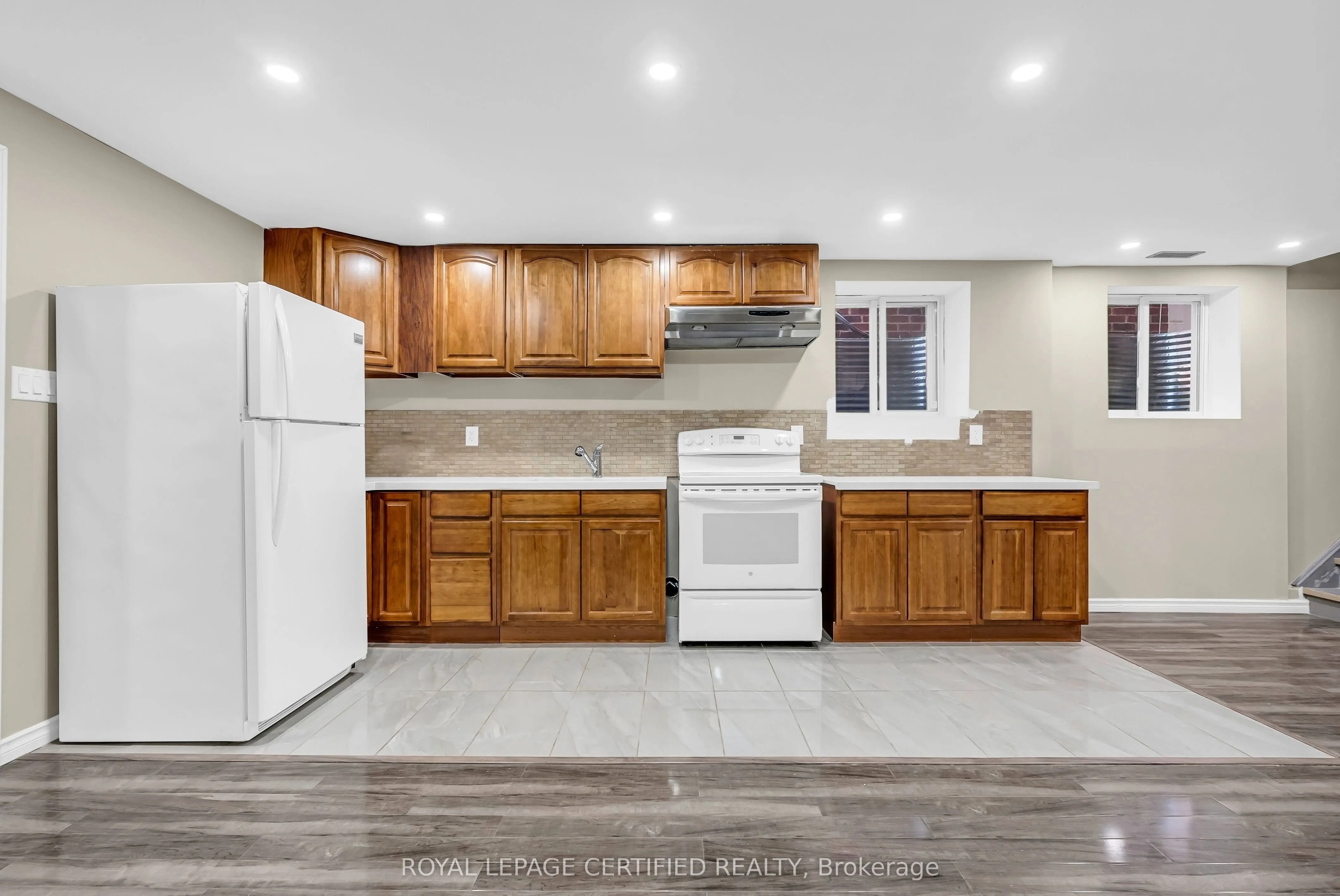 61 Dunley Crescent