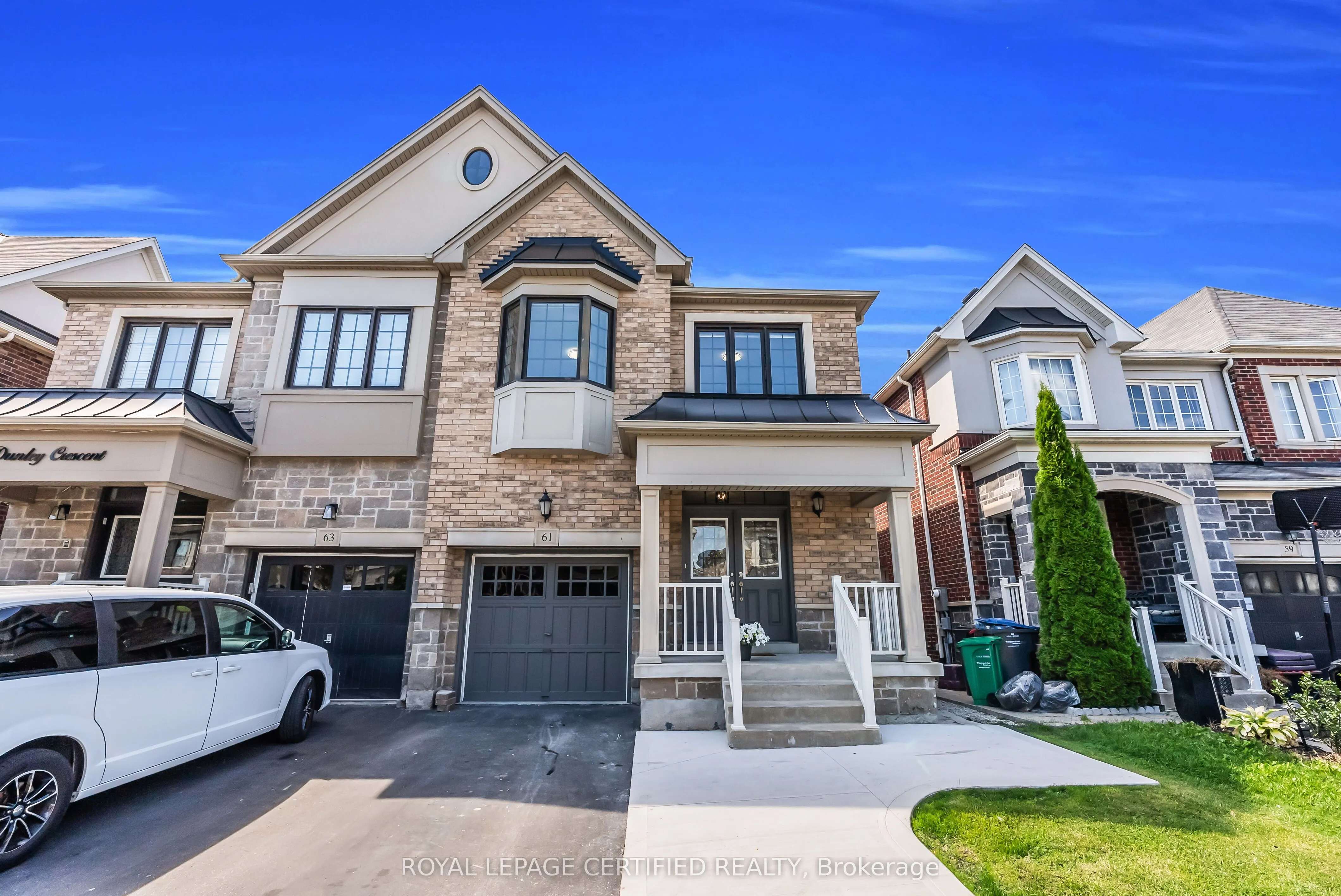 61 Dunley Crescent