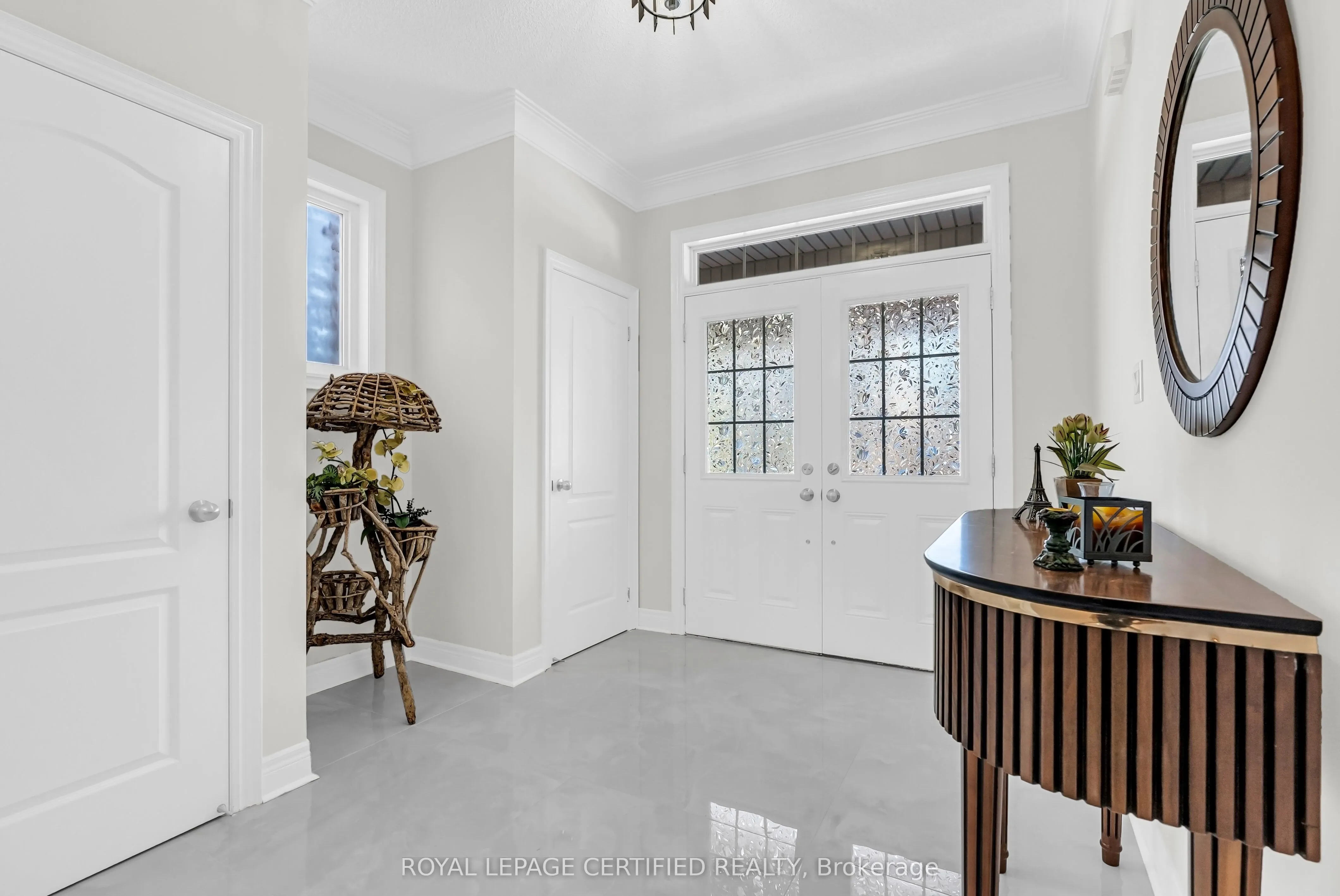 61 Dunley Crescent