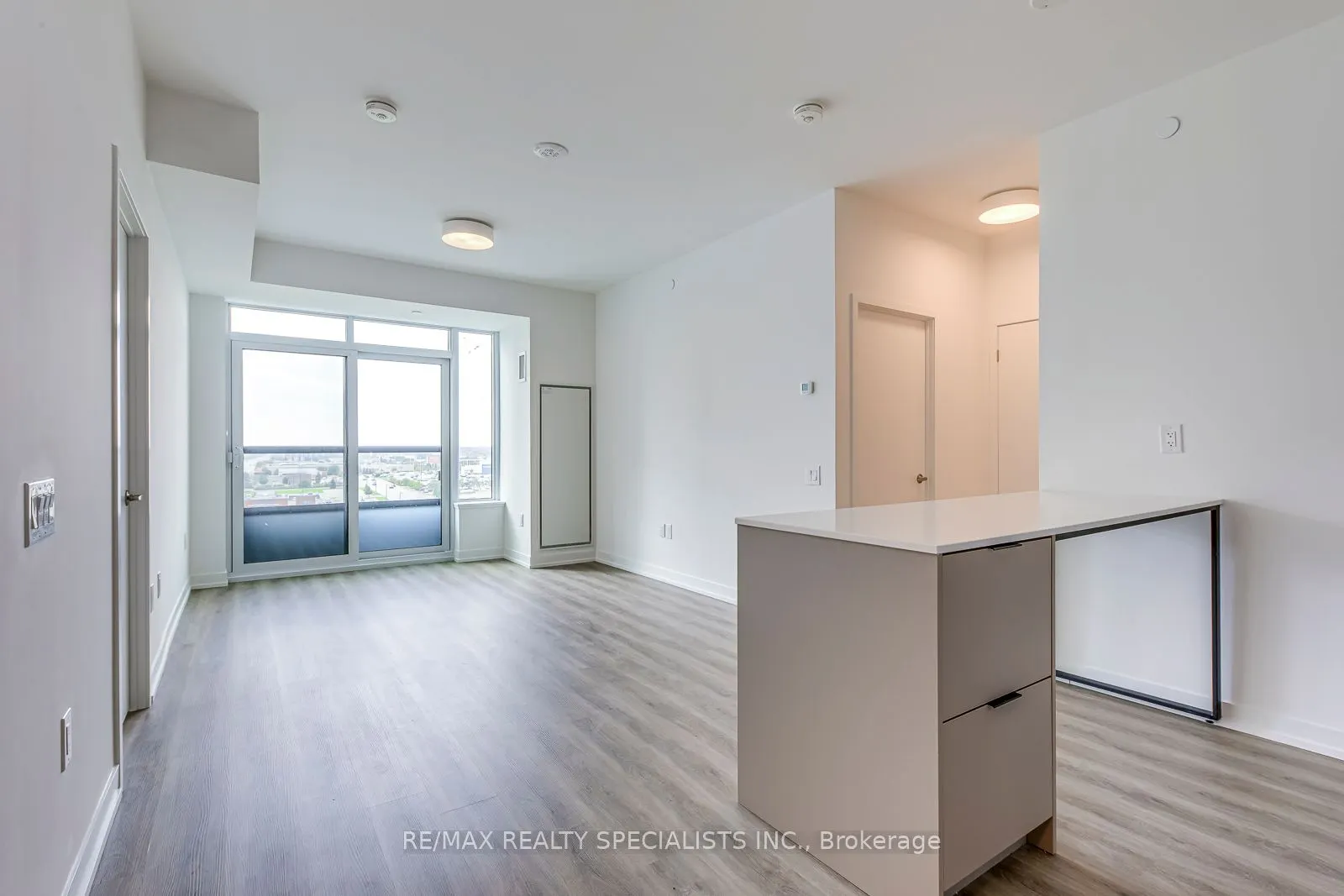 2485 EGLINTON Avenue, #1018