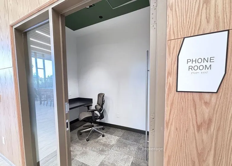 2485 EGLINTON Avenue, #1018