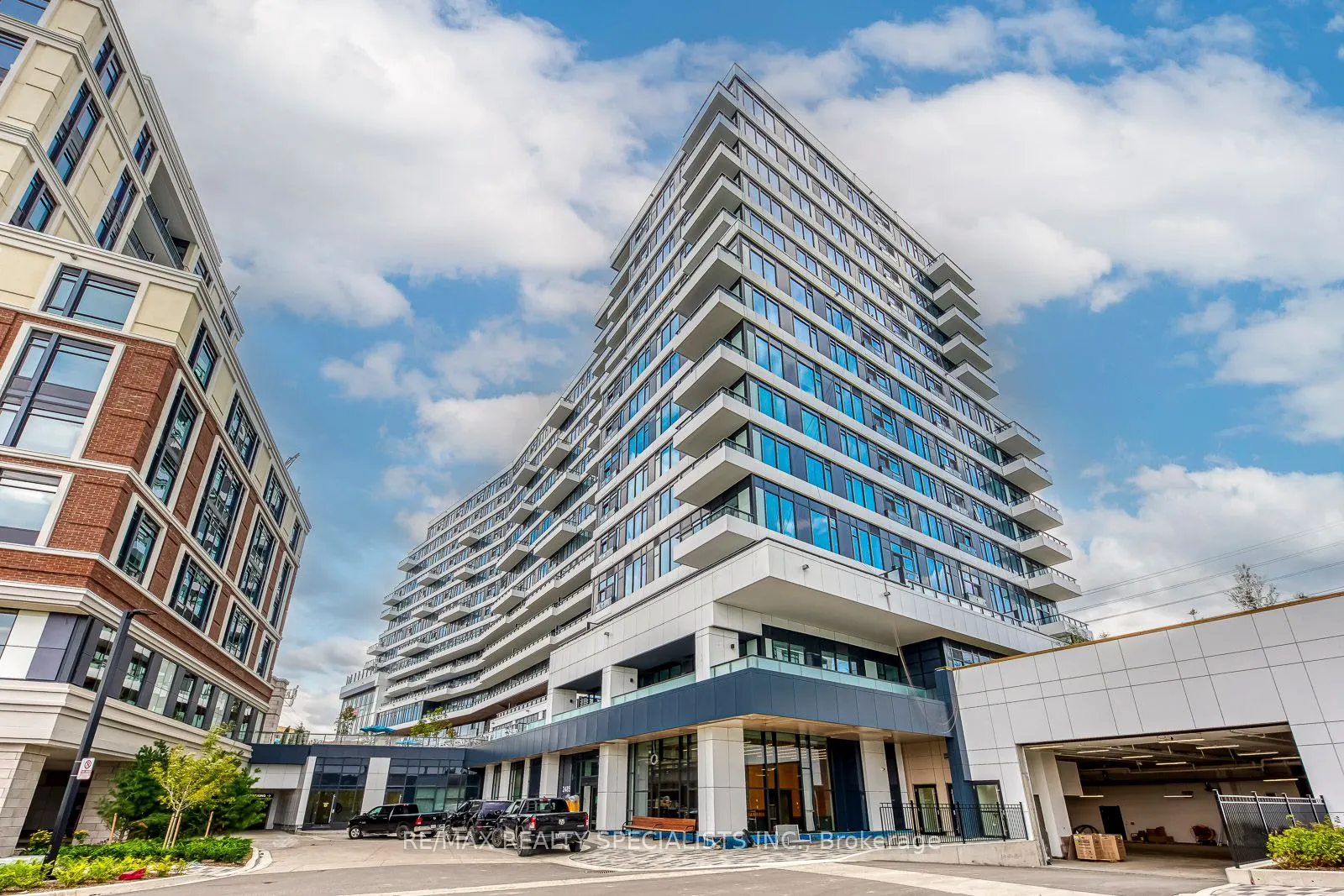 2485 EGLINTON Avenue, #1018