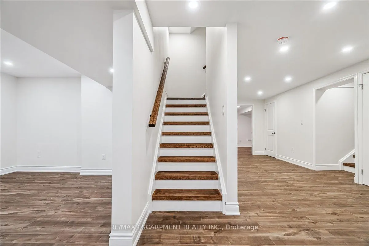 2180 Lumberman Lane, #Lower Level