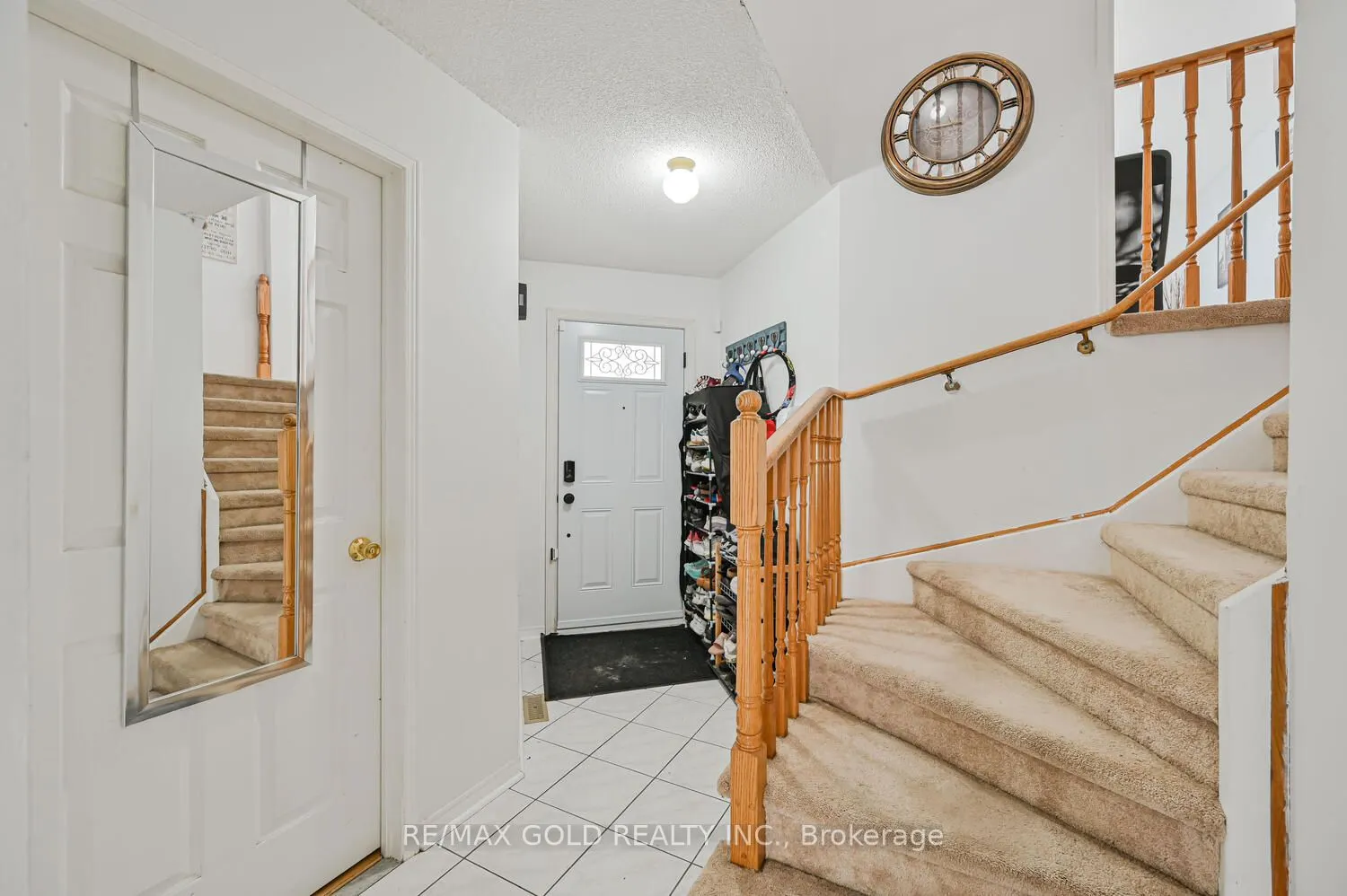 122 White Tail Crescent