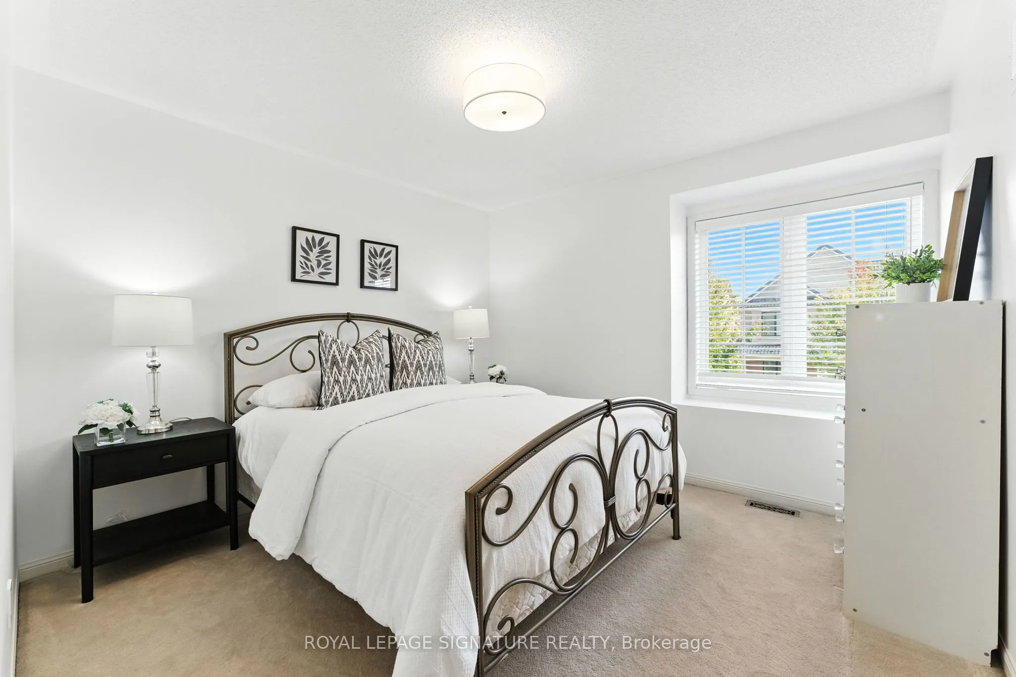 1539 Jarvie Crescent