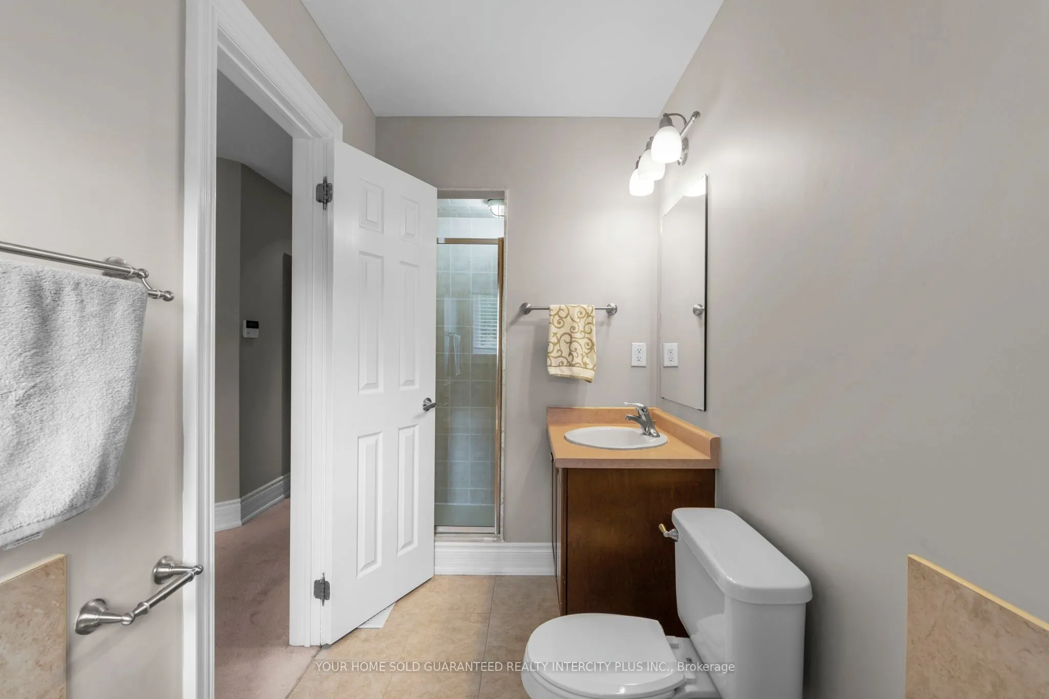 44 Eagleview Way