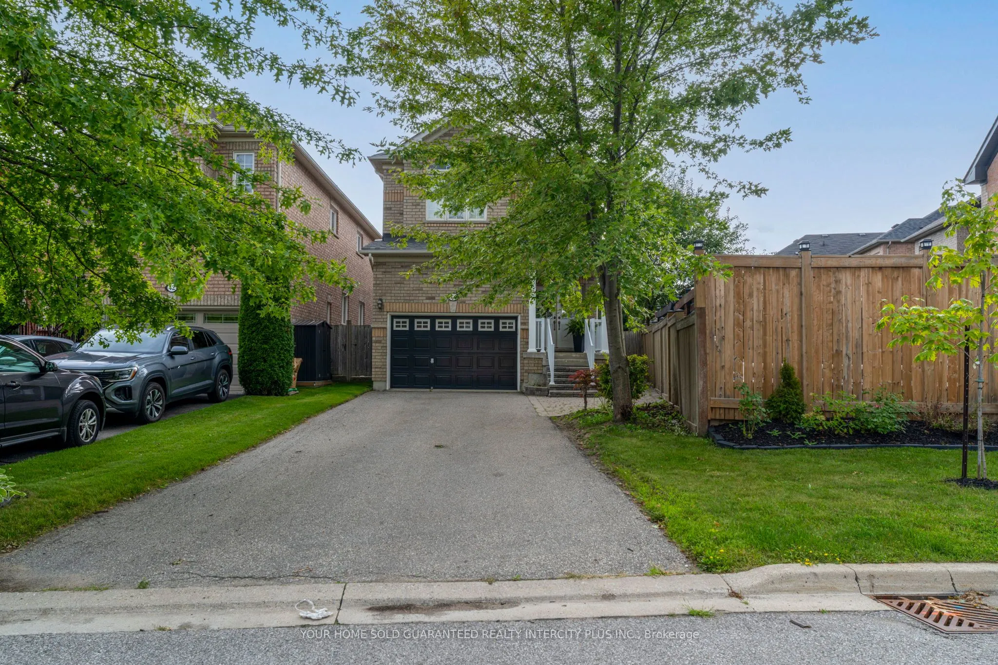 44 Eagleview Way
