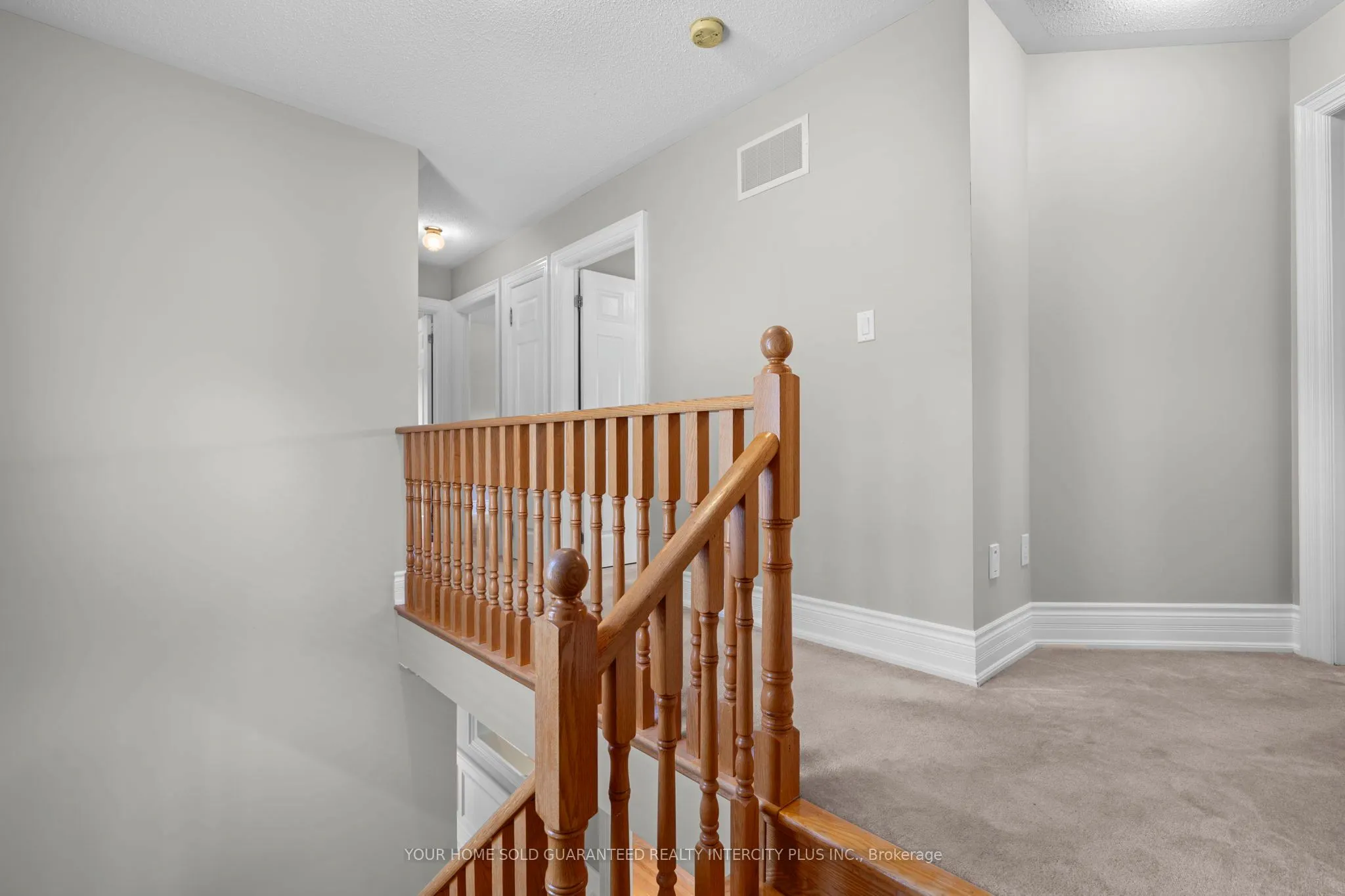 44 Eagleview Way