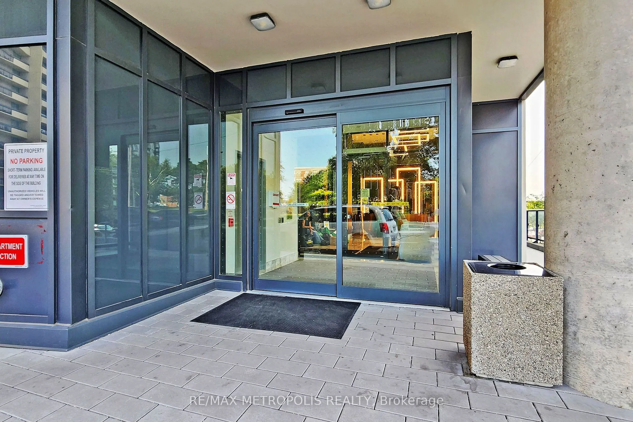 1461 Lawrence Avenue W, #2103