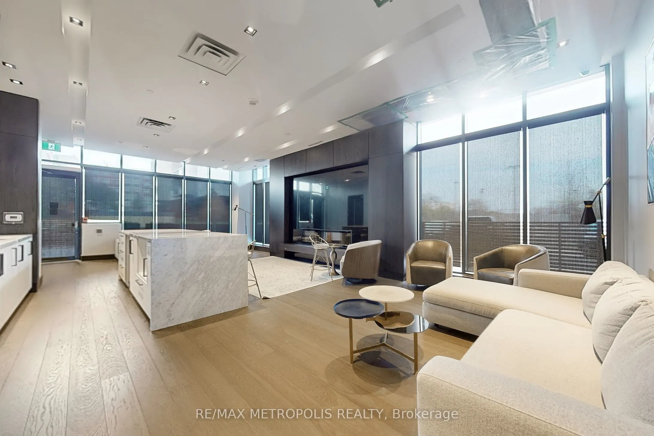 1461 Lawrence Avenue W, #2103