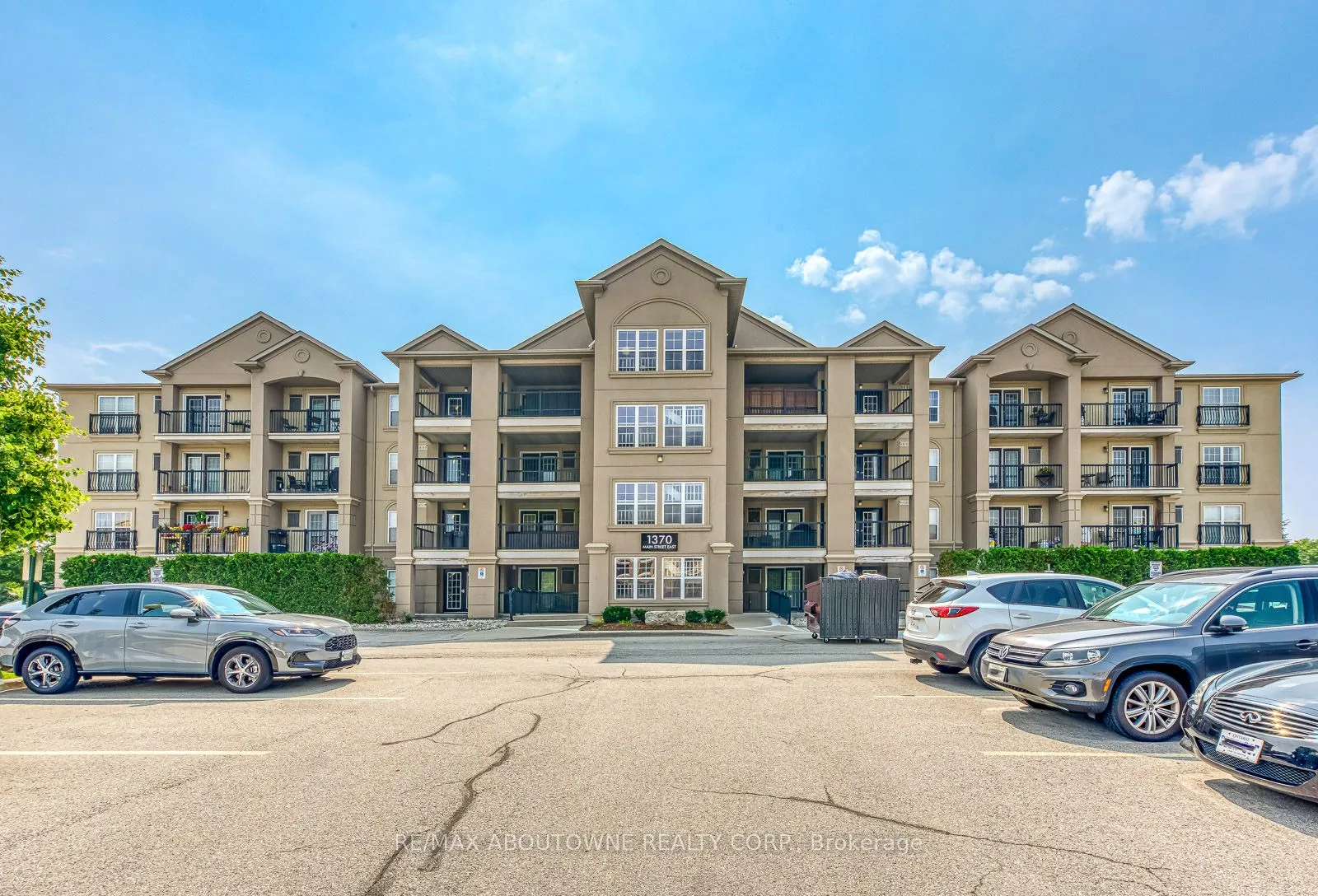 1370 Main Street E, #312
