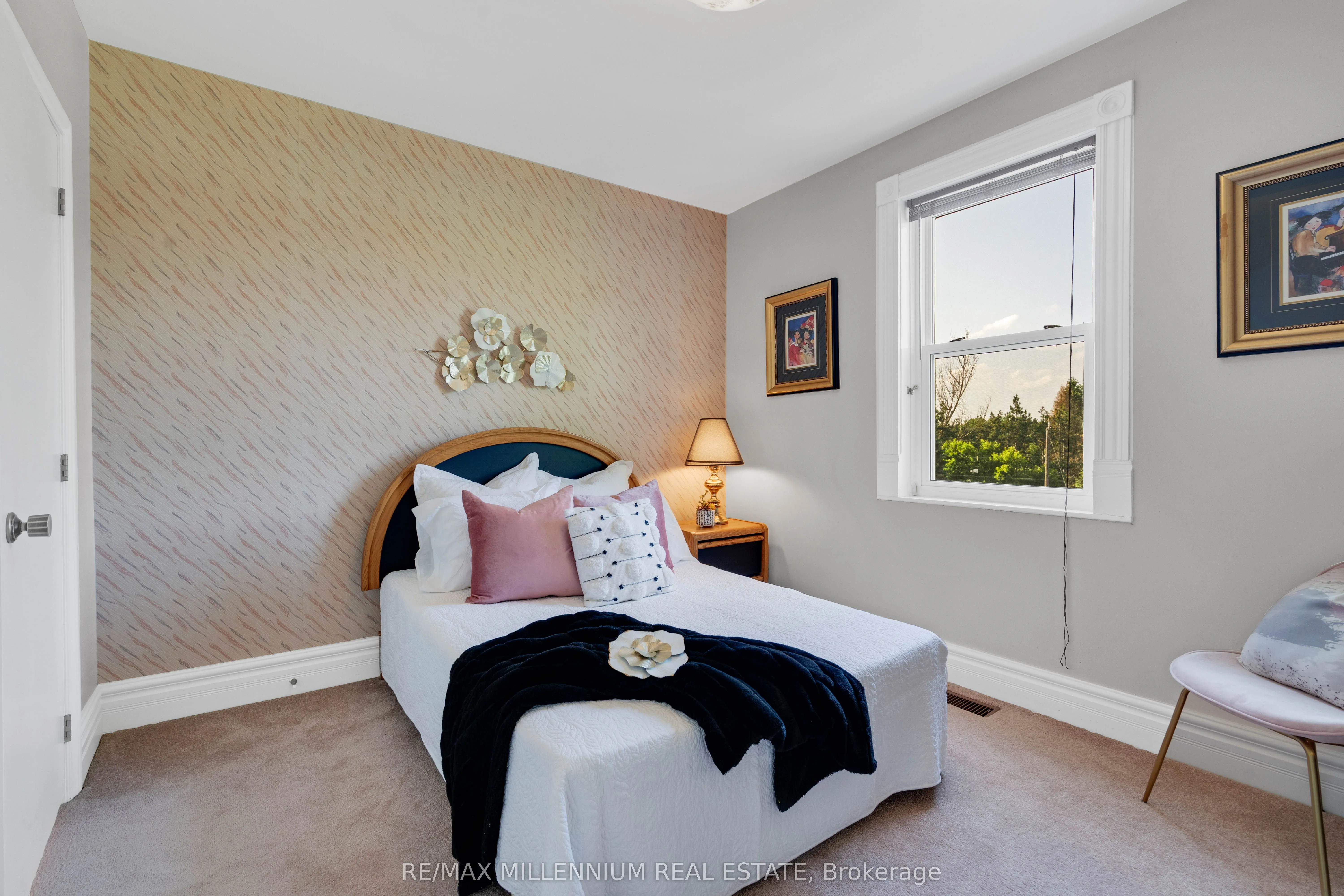 16718 Caledon King Townline N