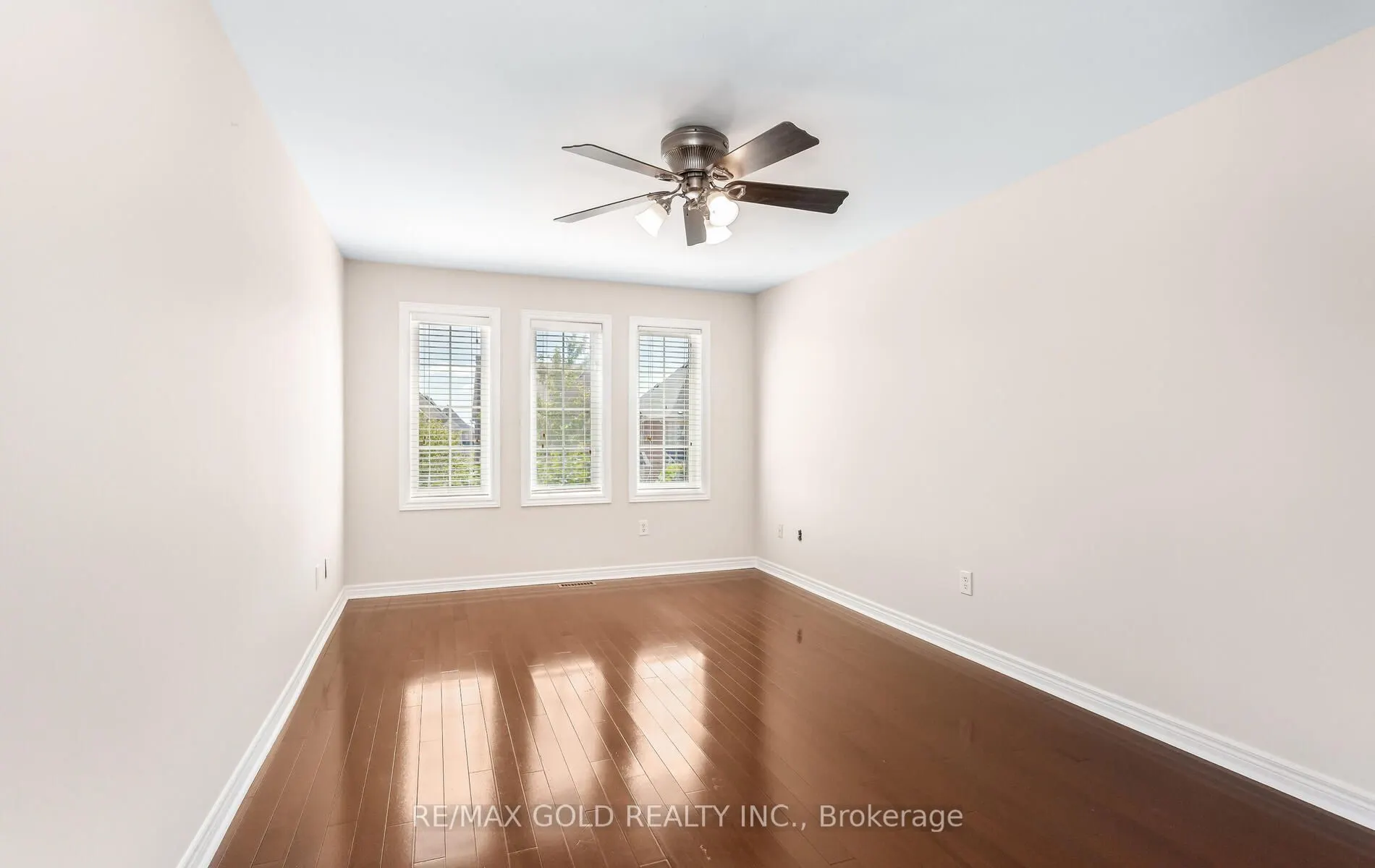 3129 Gladish Grove
