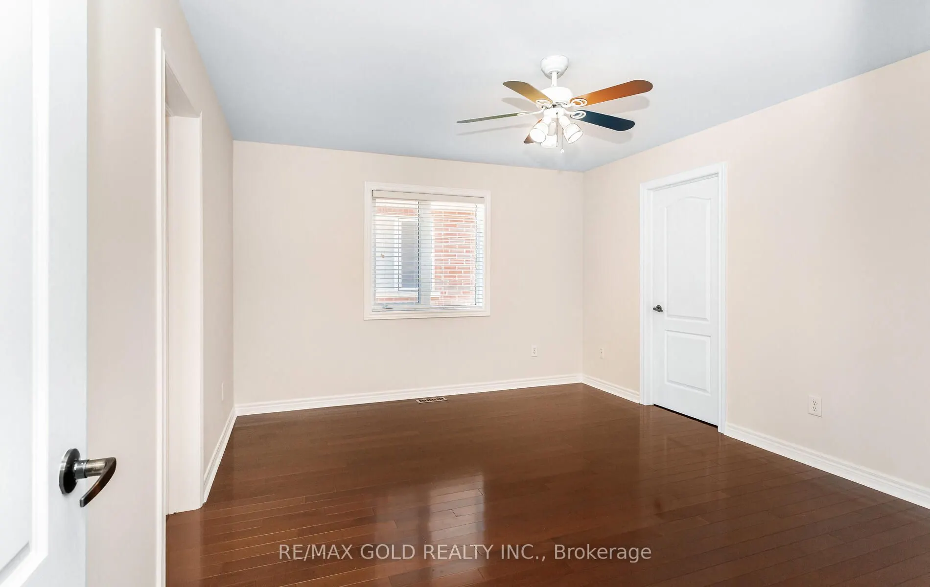 3129 Gladish Grove
