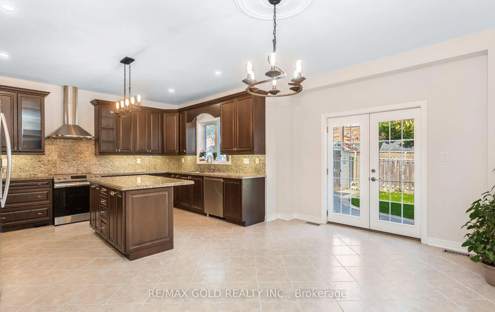 3129 Gladish Grove
