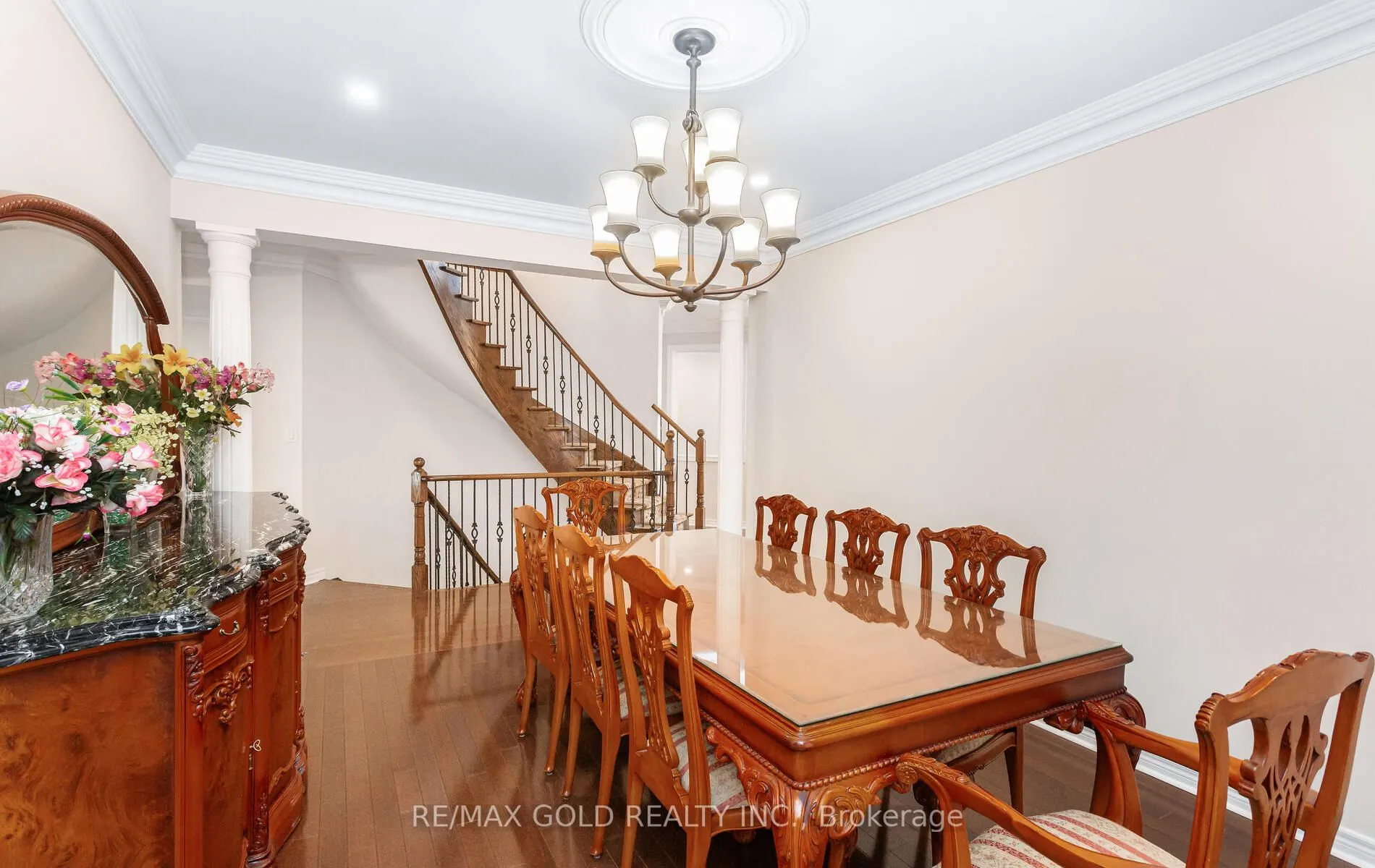 3129 Gladish Grove