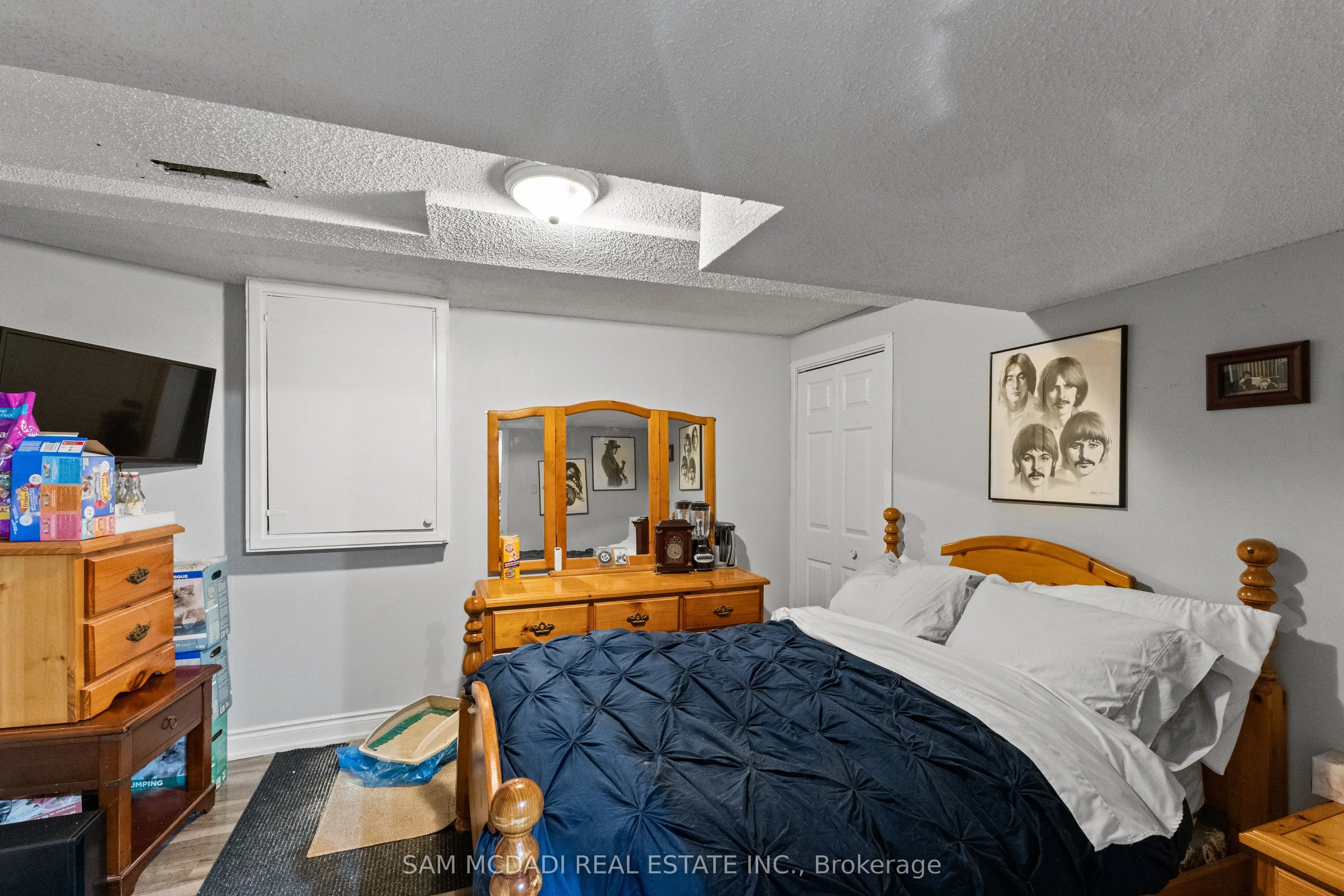 100 Castlehill Road