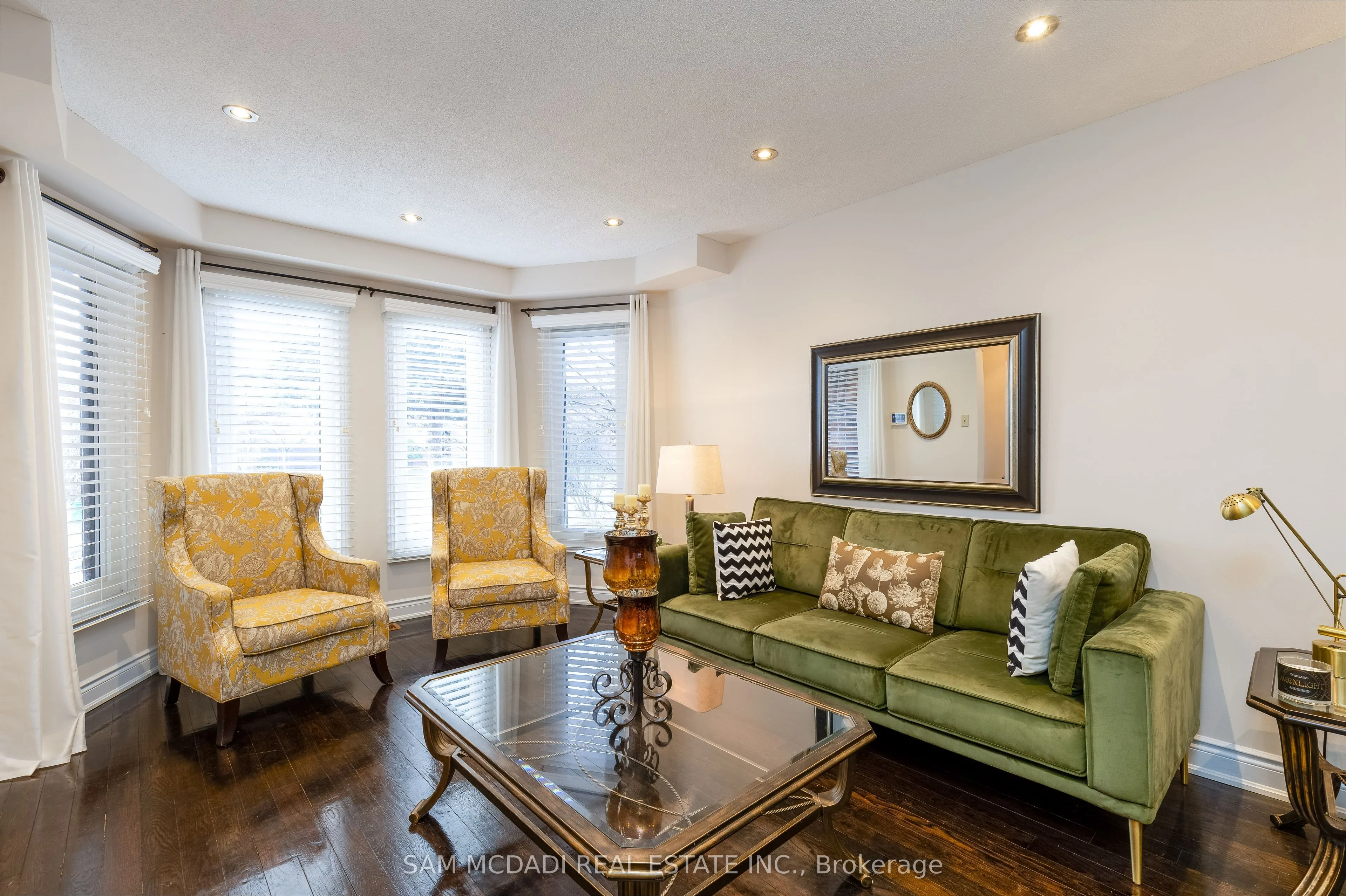 100 Castlehill Road