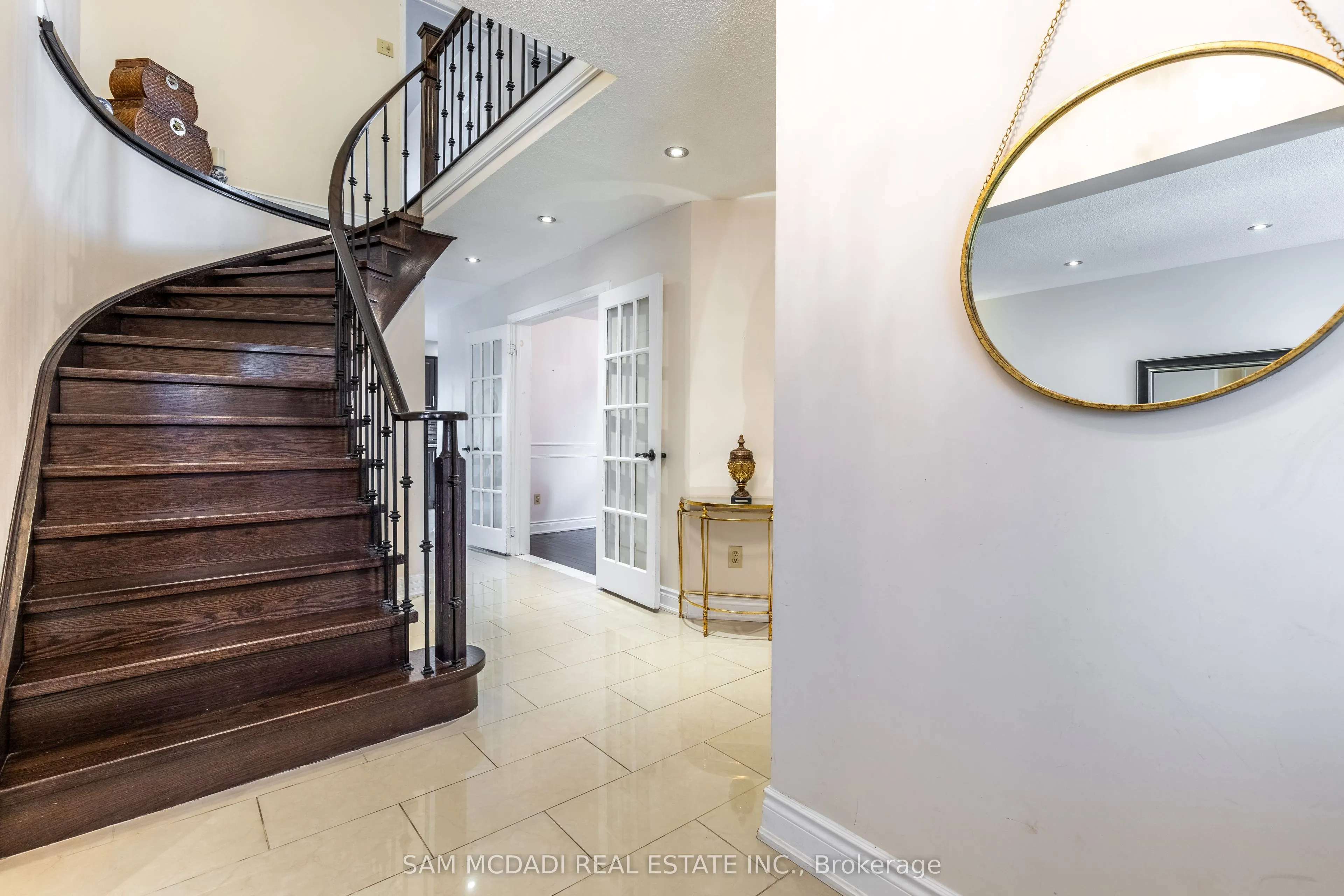 100 Castlehill Road