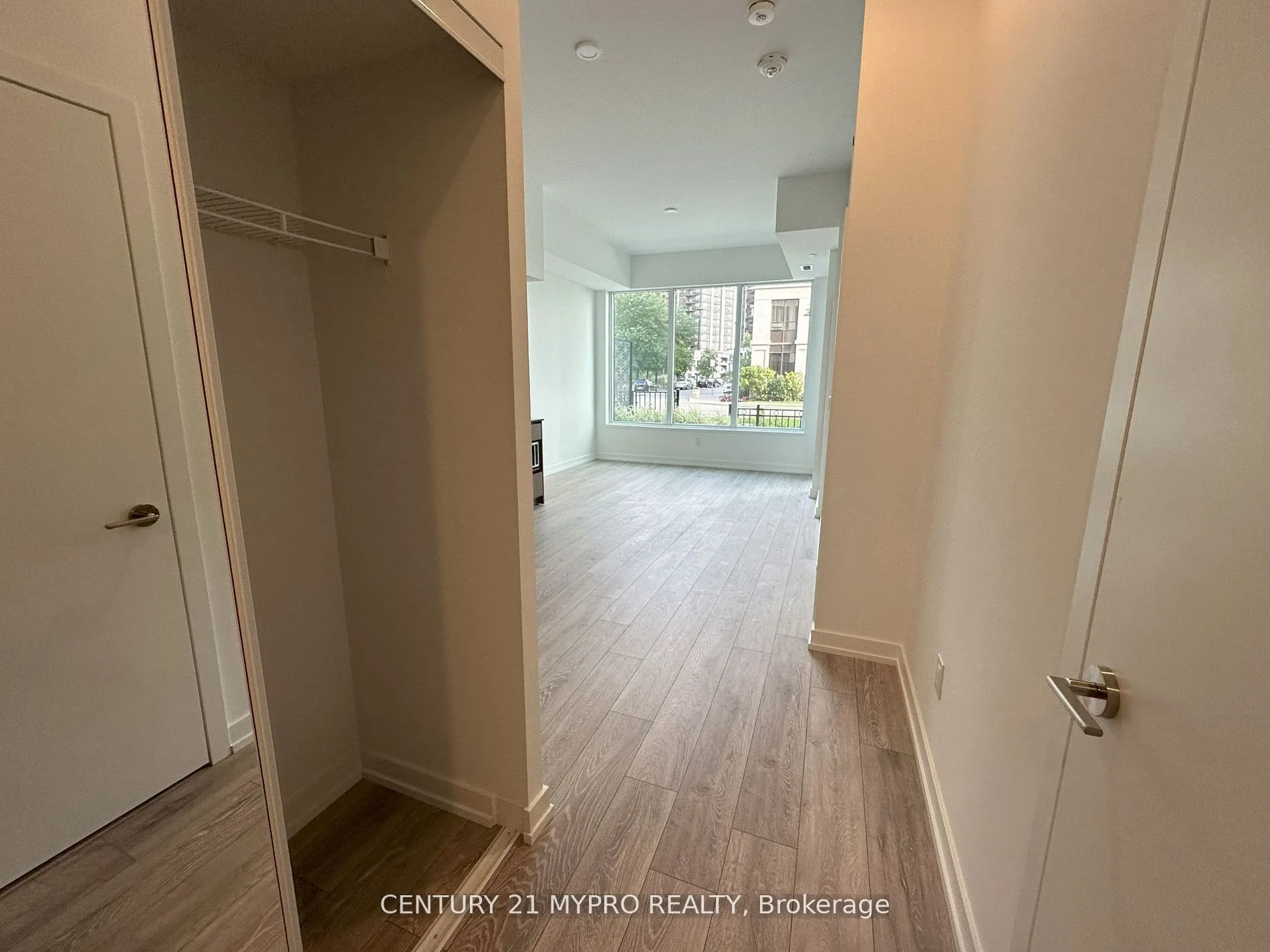 1100 Sheppard Avenue W, #105