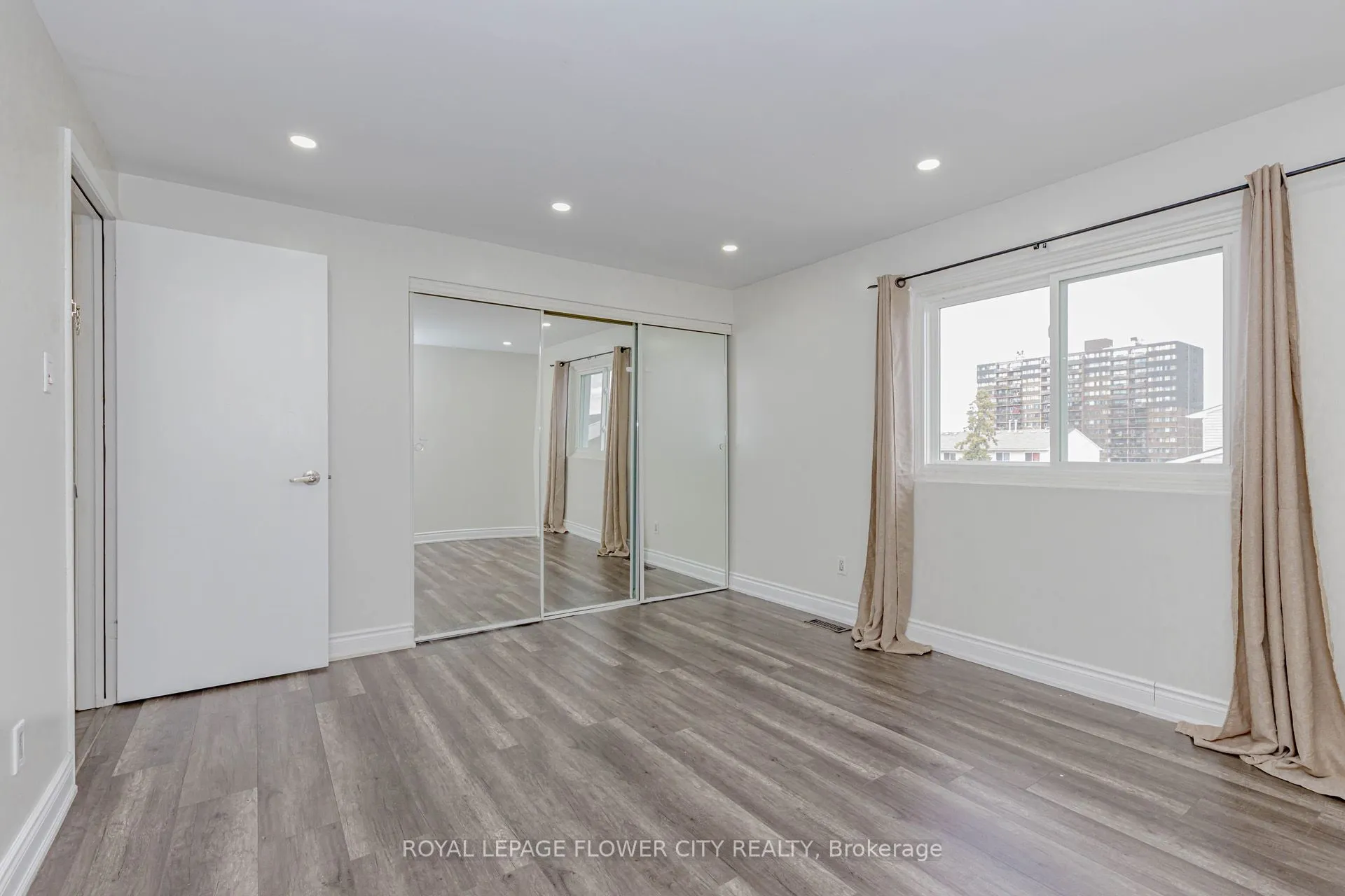 47 Franklin Court, #61
