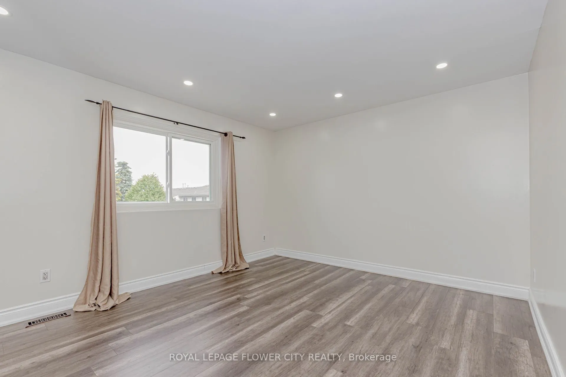 47 Franklin Court, #61