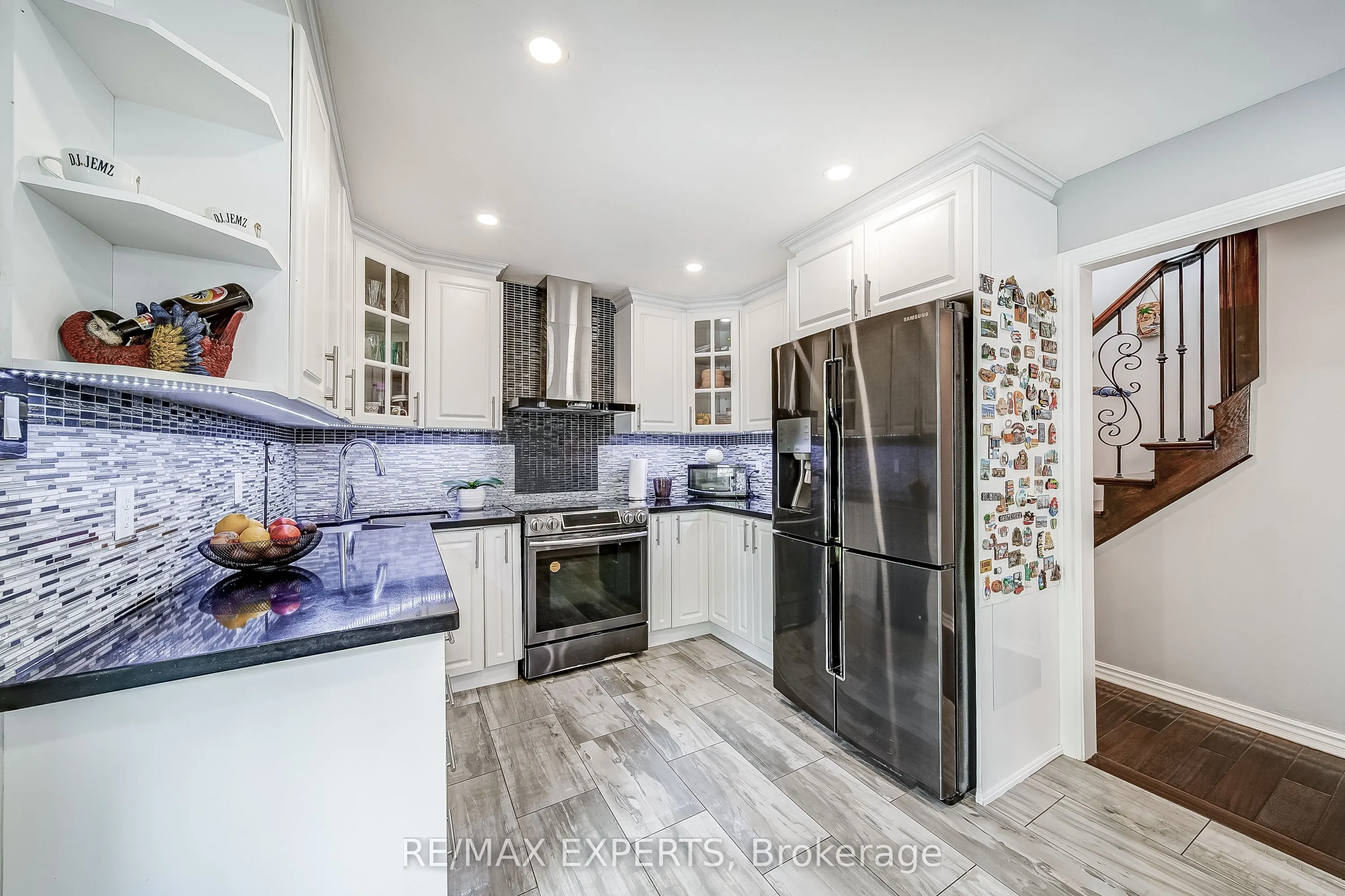 31 Shalom Crescent