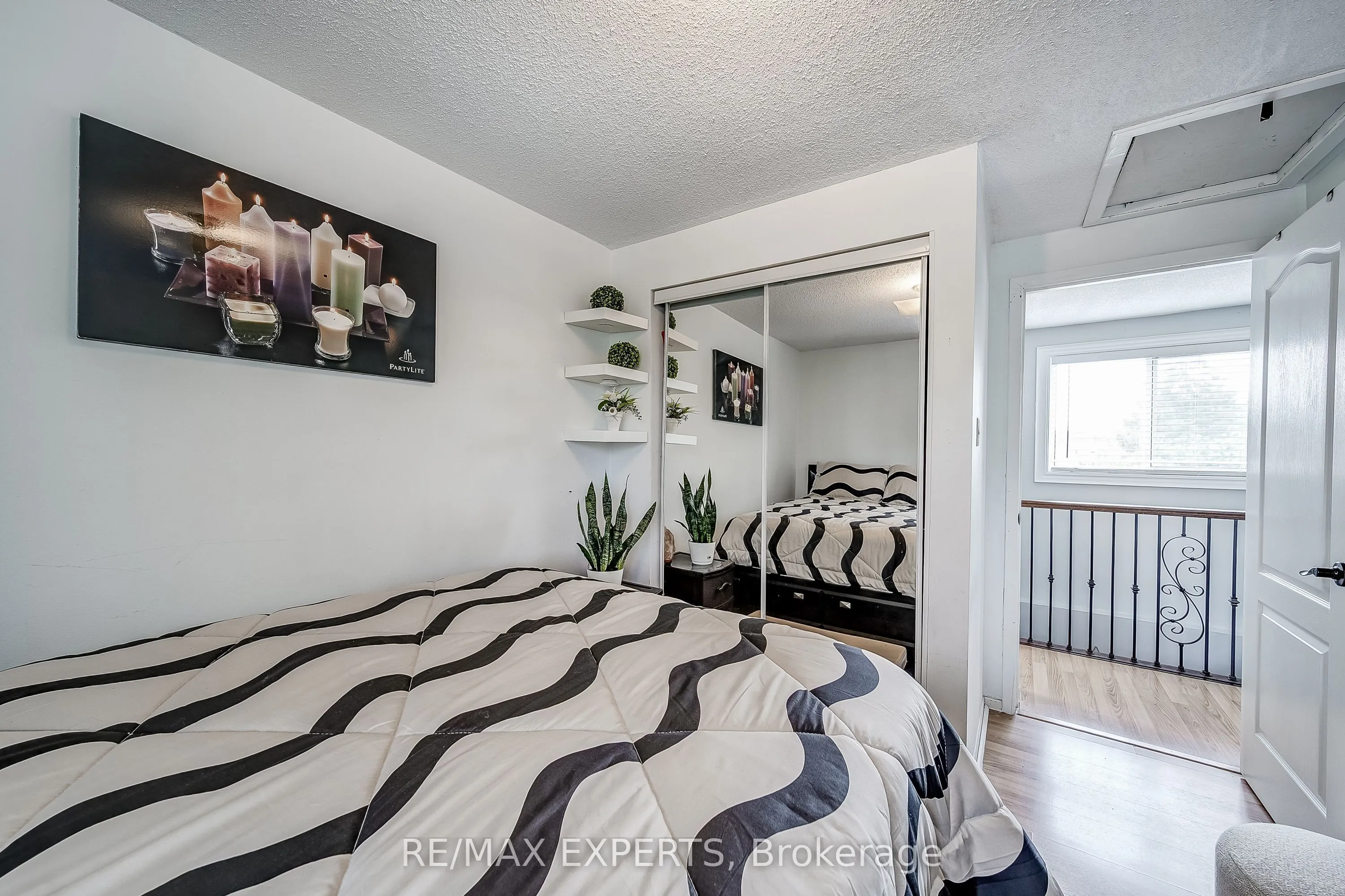 31 Shalom Crescent