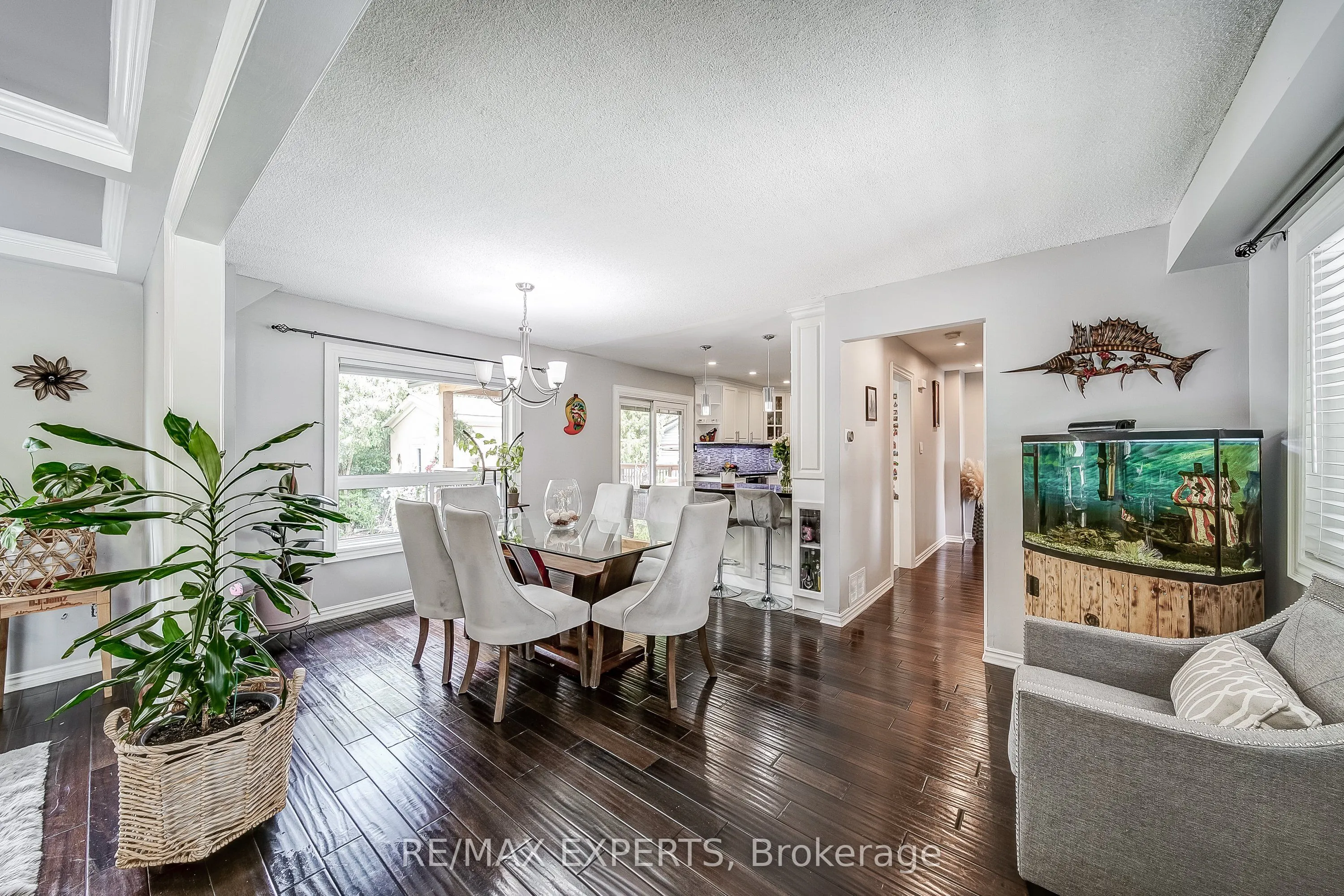 31 Shalom Crescent