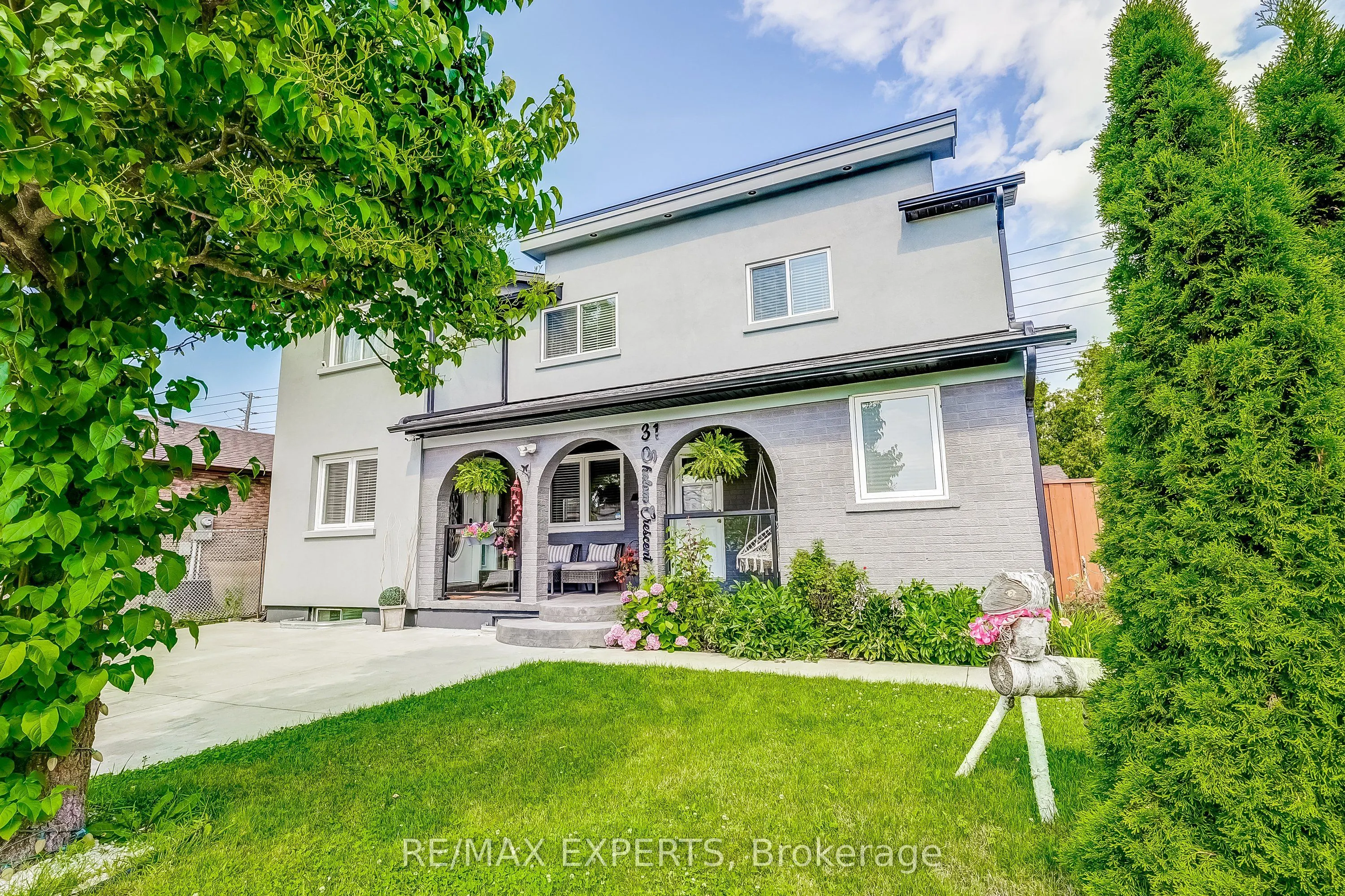 31 Shalom Crescent