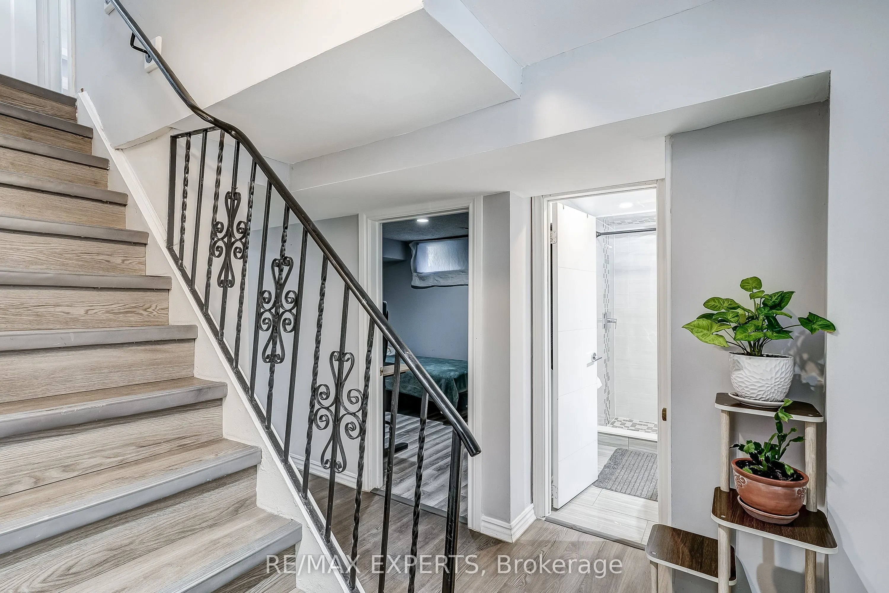 31 Shalom Crescent