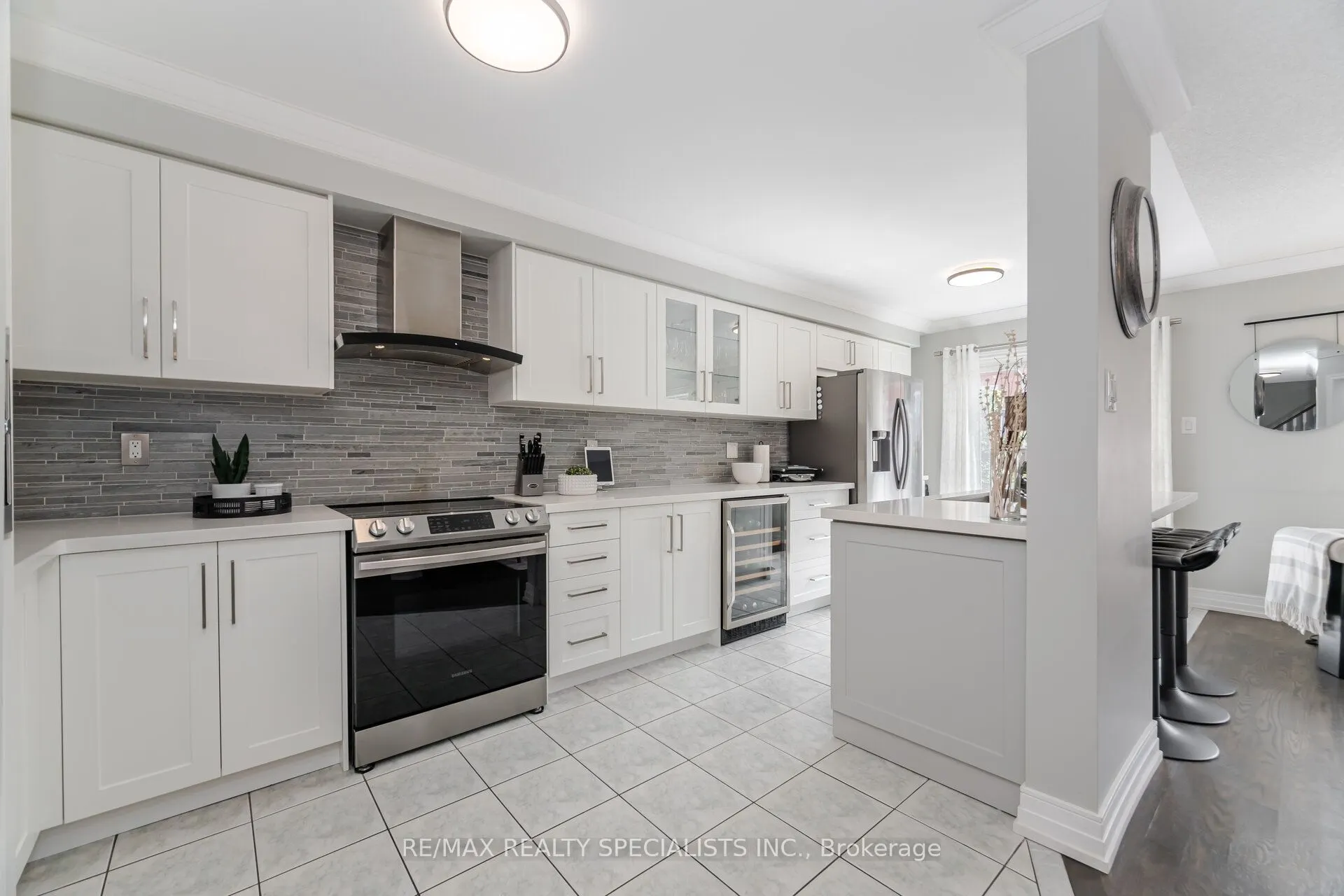 5196 Red Brush Drive