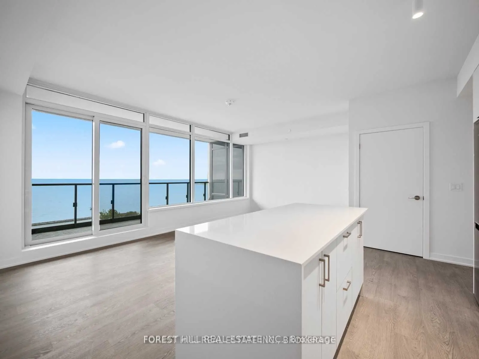 1928 Lakeshore Boulevard, #1507