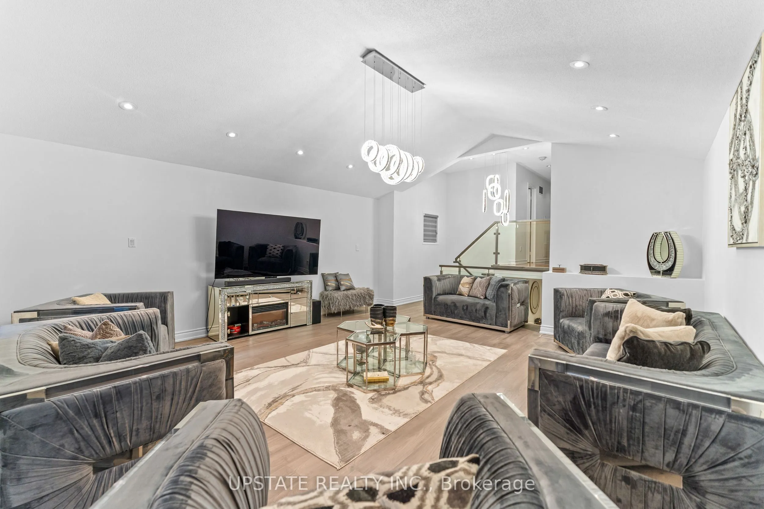 5358 Flatford Road