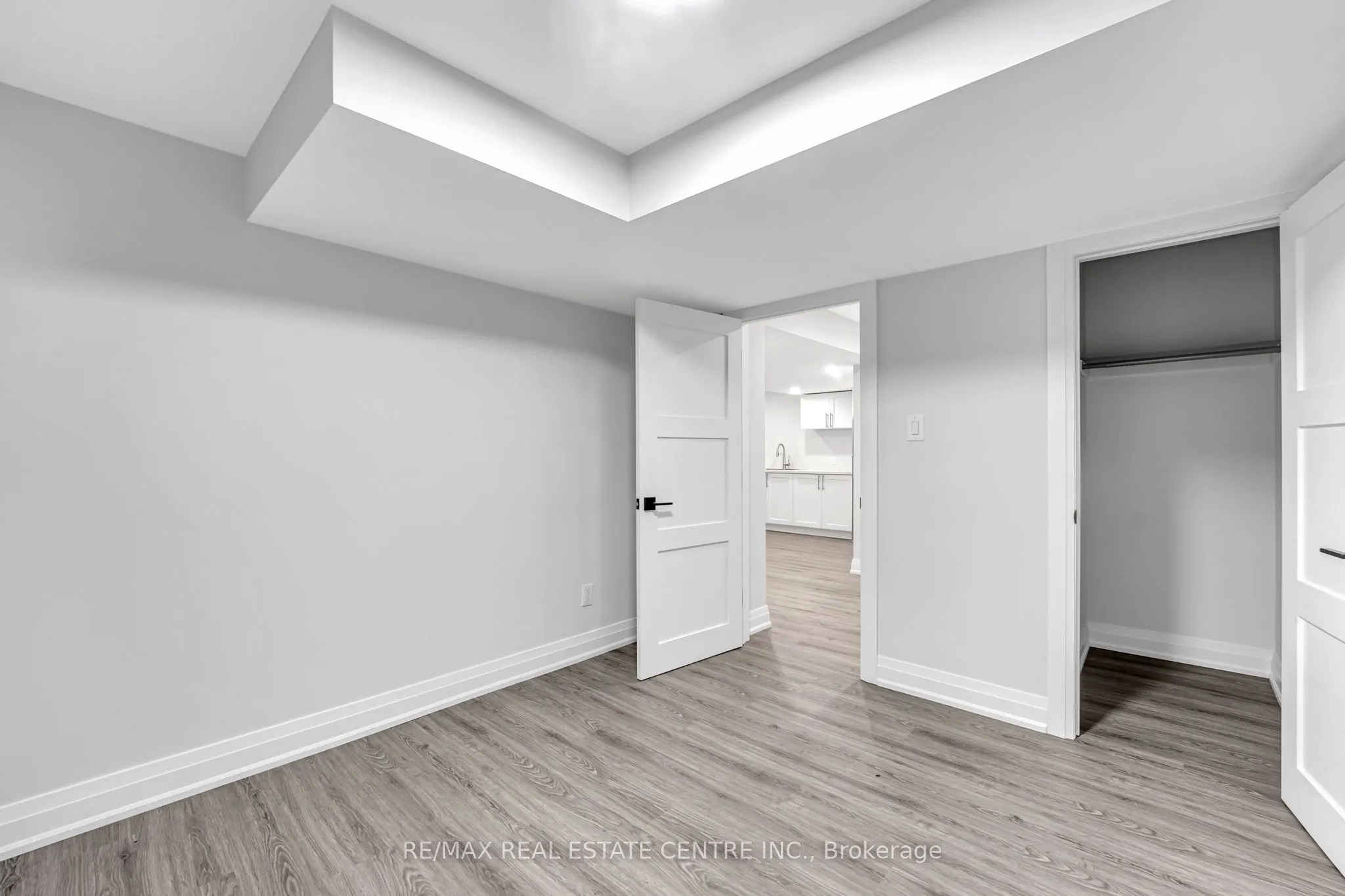 28 Fallharvest Avenue