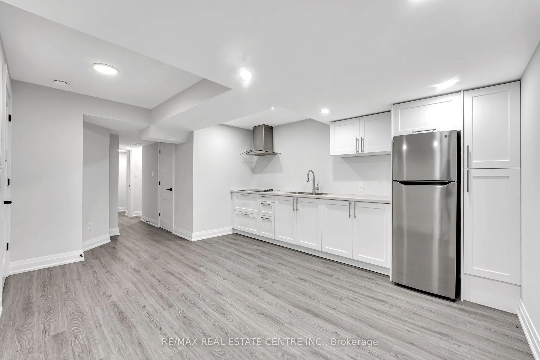 28 Fallharvest Avenue