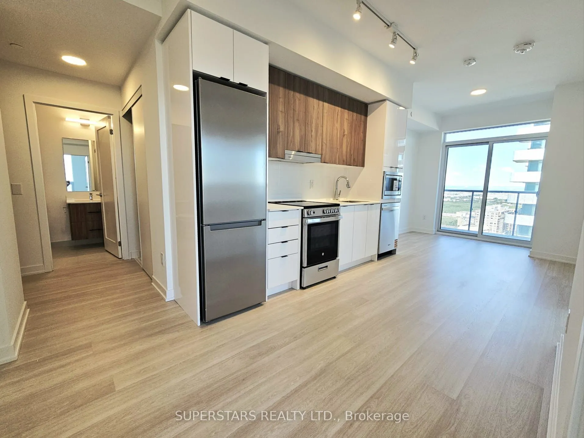 5105 Hurontario Street, #2911