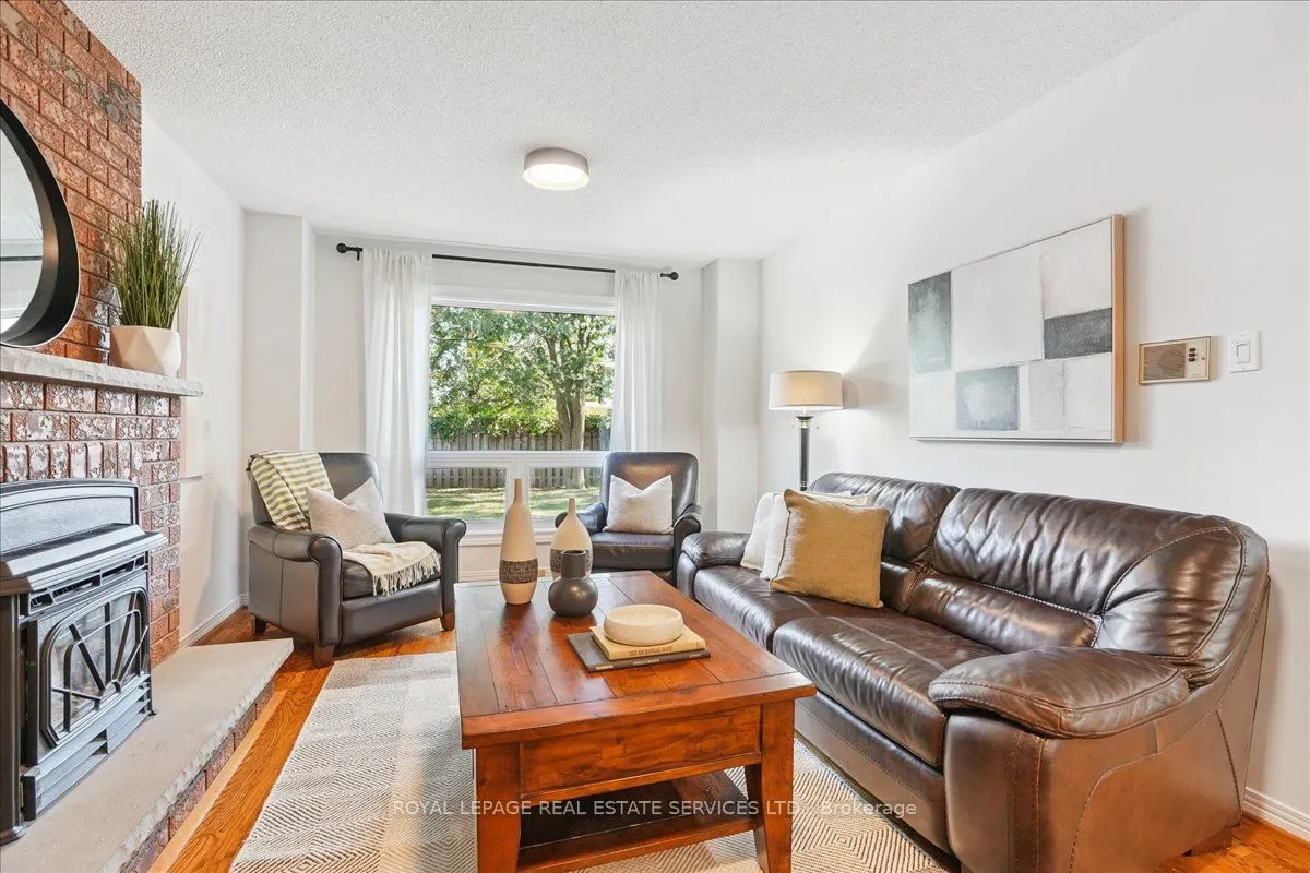 1154 Beechgrove Crescent