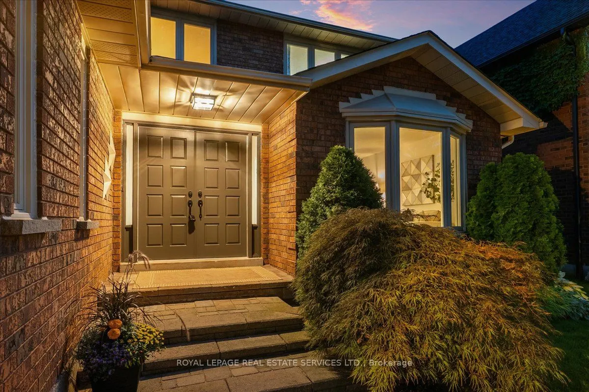 1154 Beechgrove Crescent