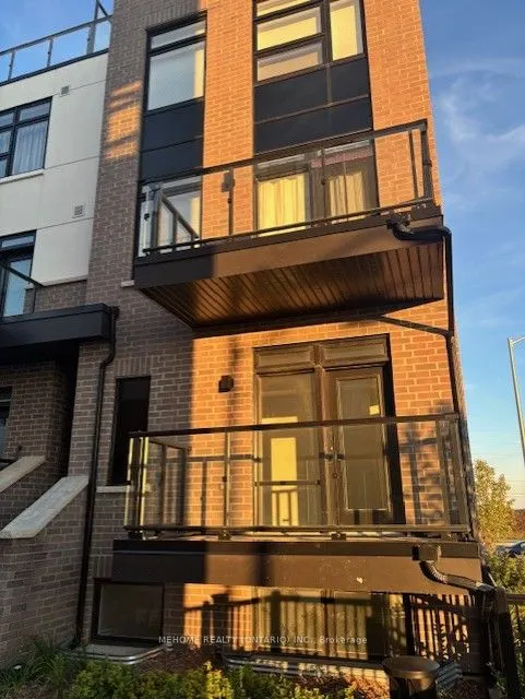 1585 Rose Way, #120
