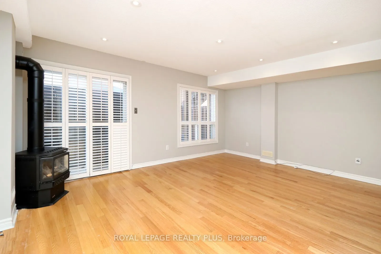 3656 Twinmaple Drive