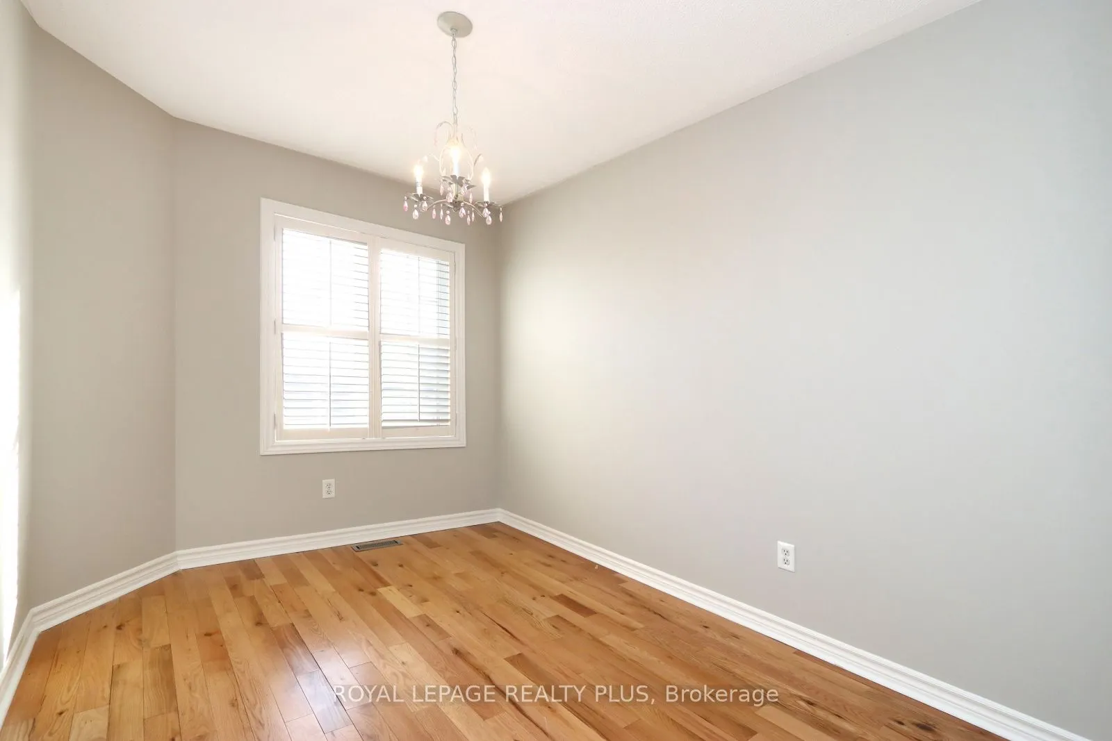 3656 Twinmaple Drive