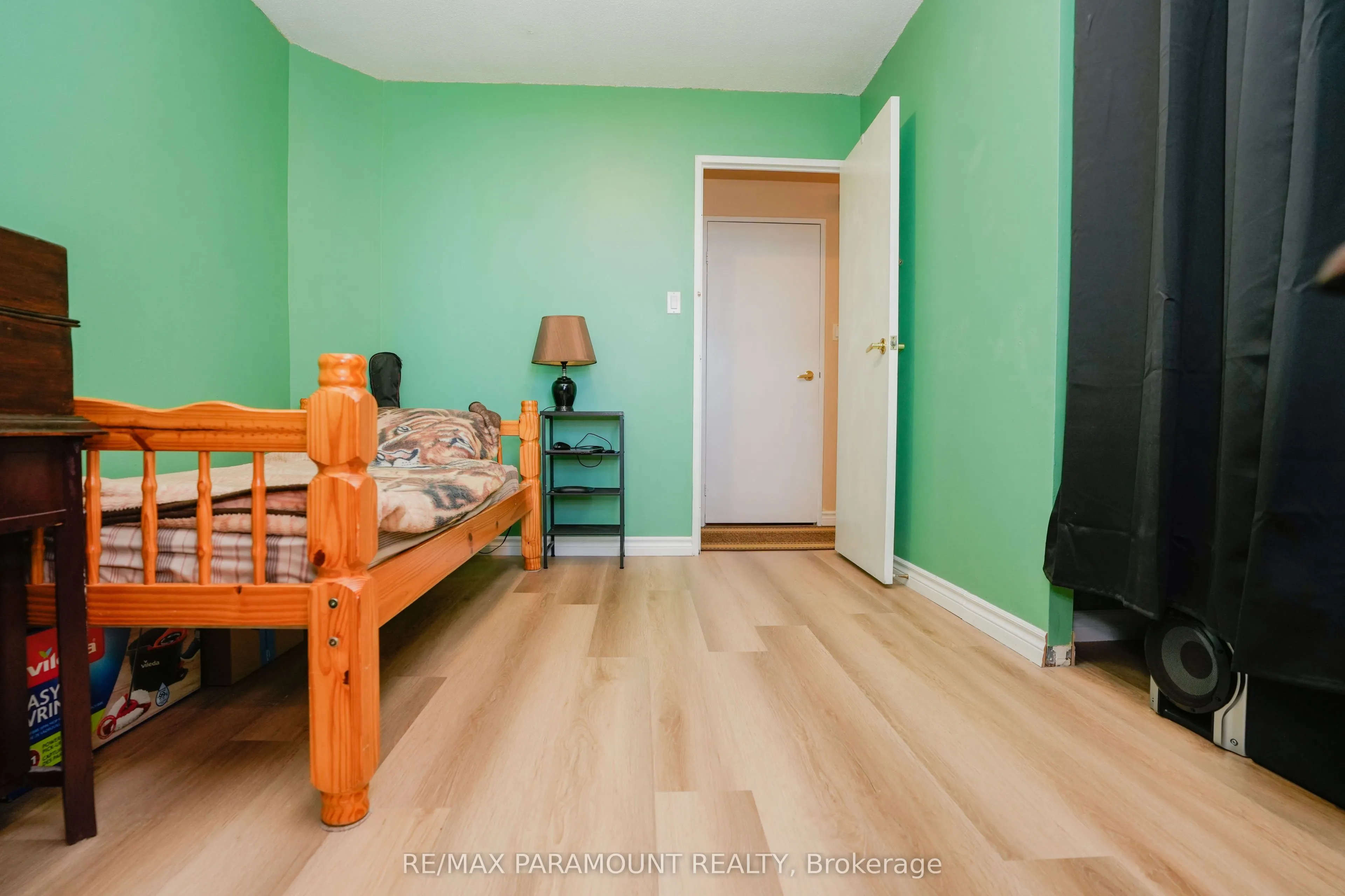 234 Albion Road, #610