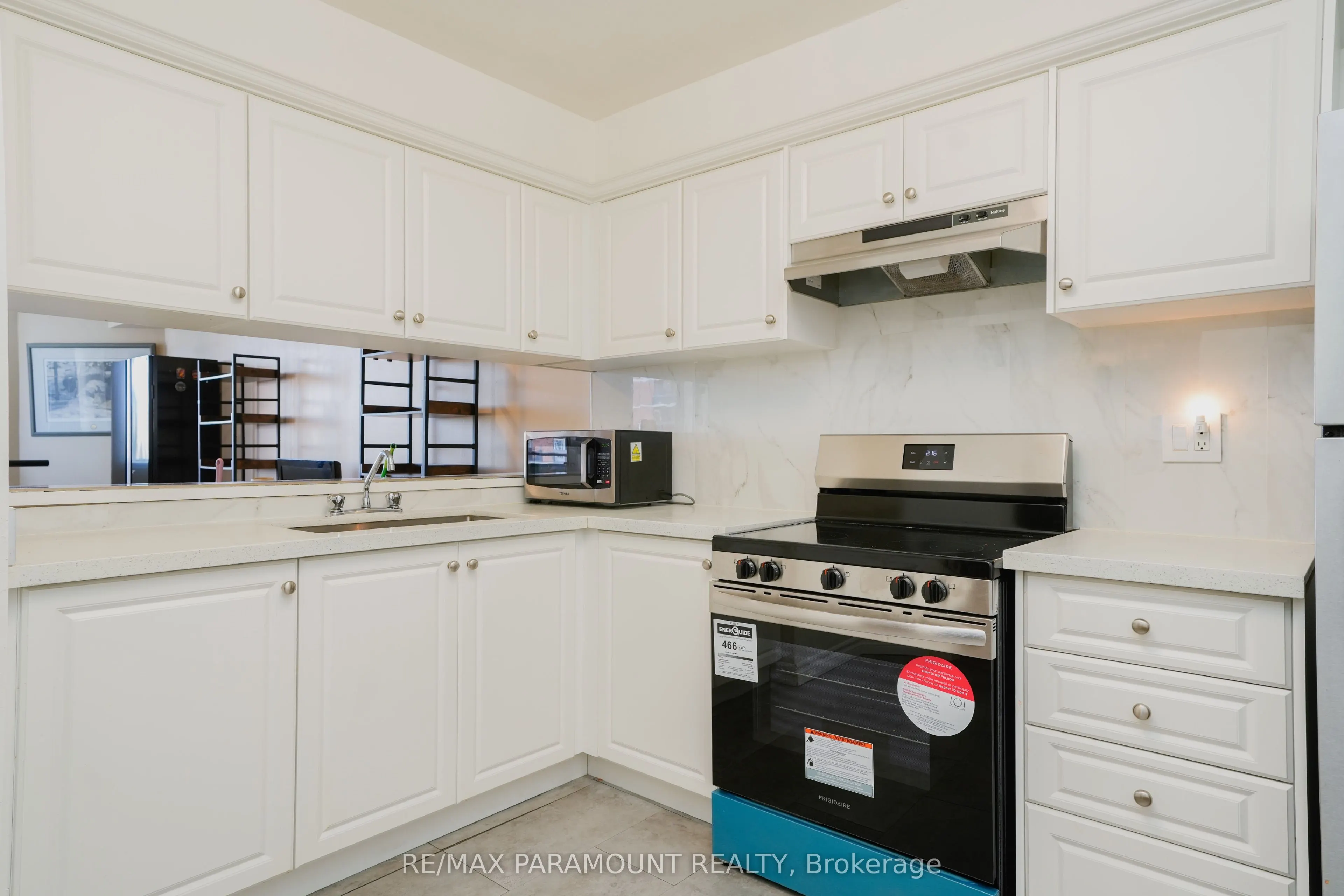 234 Albion Road, #610