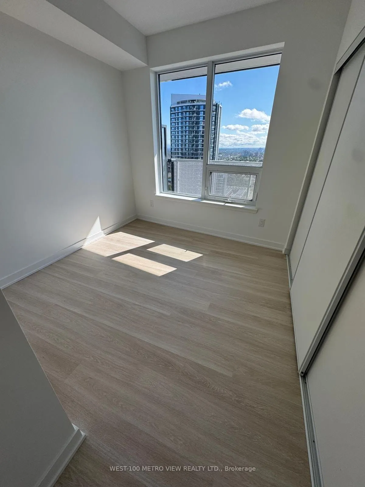 5105 Hurontario Street S, #2012
