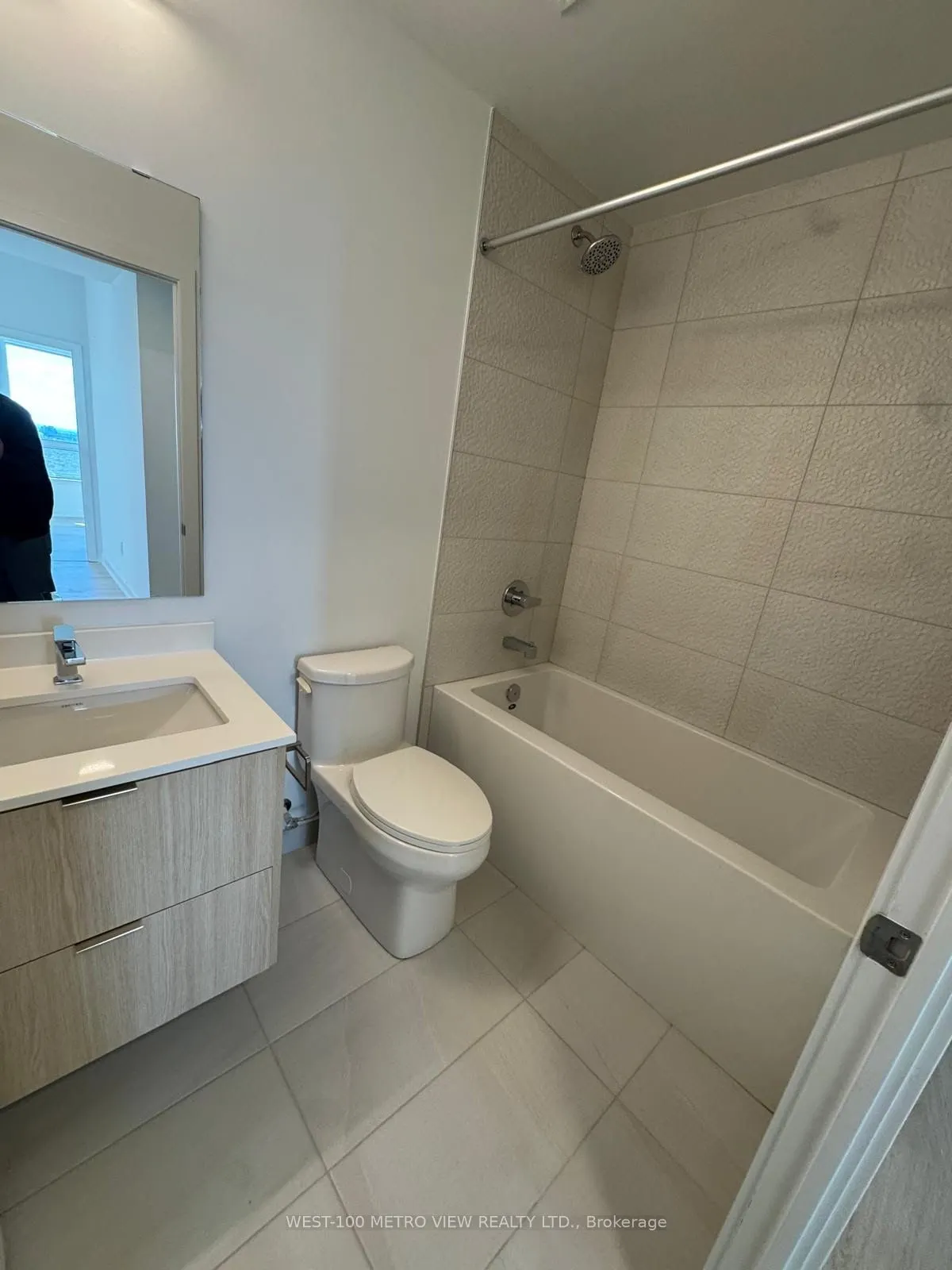 5105 Hurontario Street S, #2012