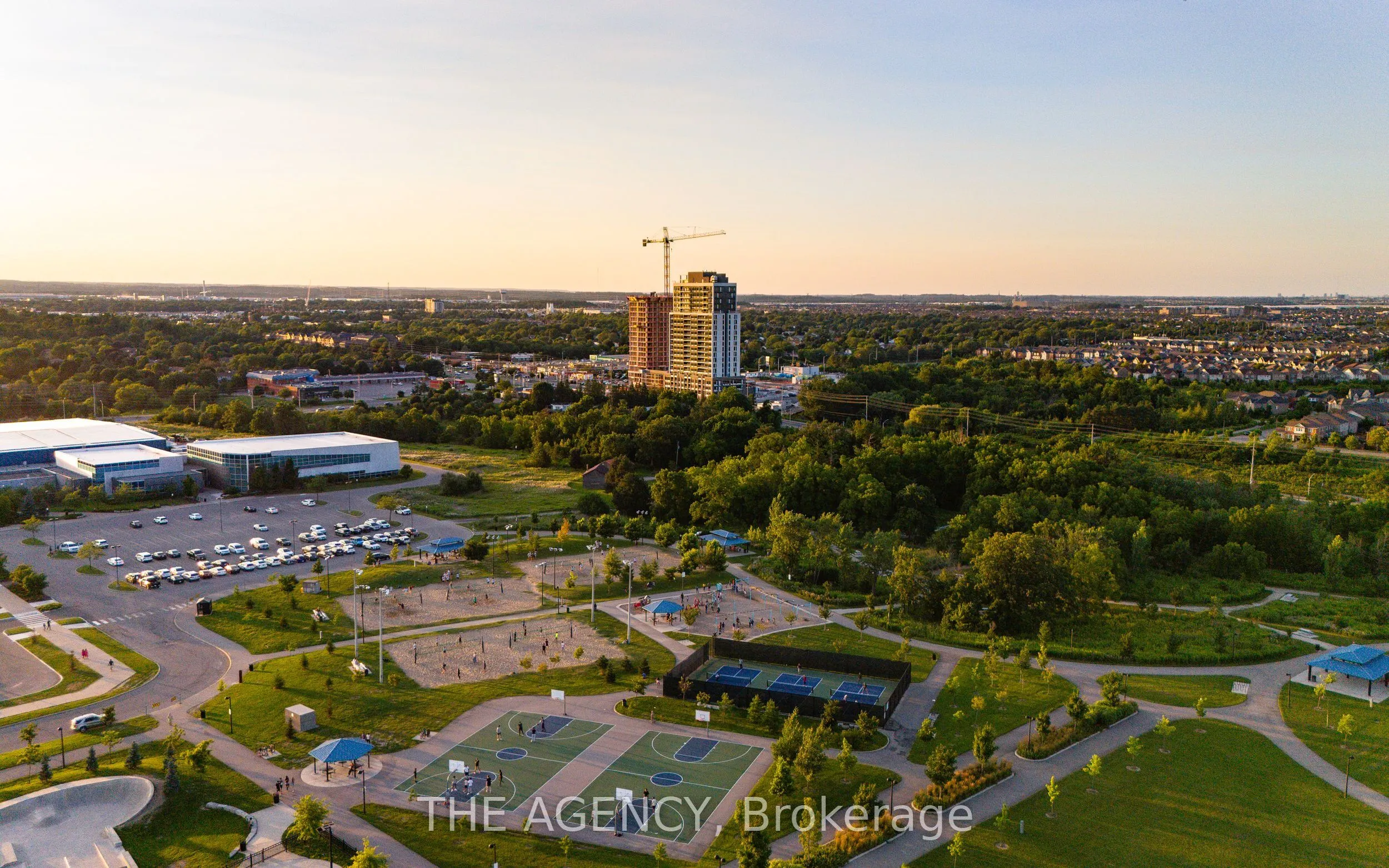 8010 Derry Road, #1009