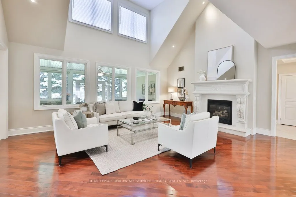 729 HIDDEN GROVE Lane, #13